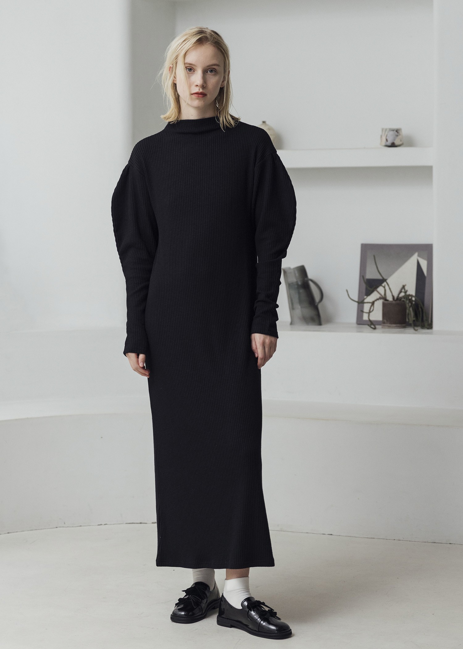 volume sleeve high neck rib OP