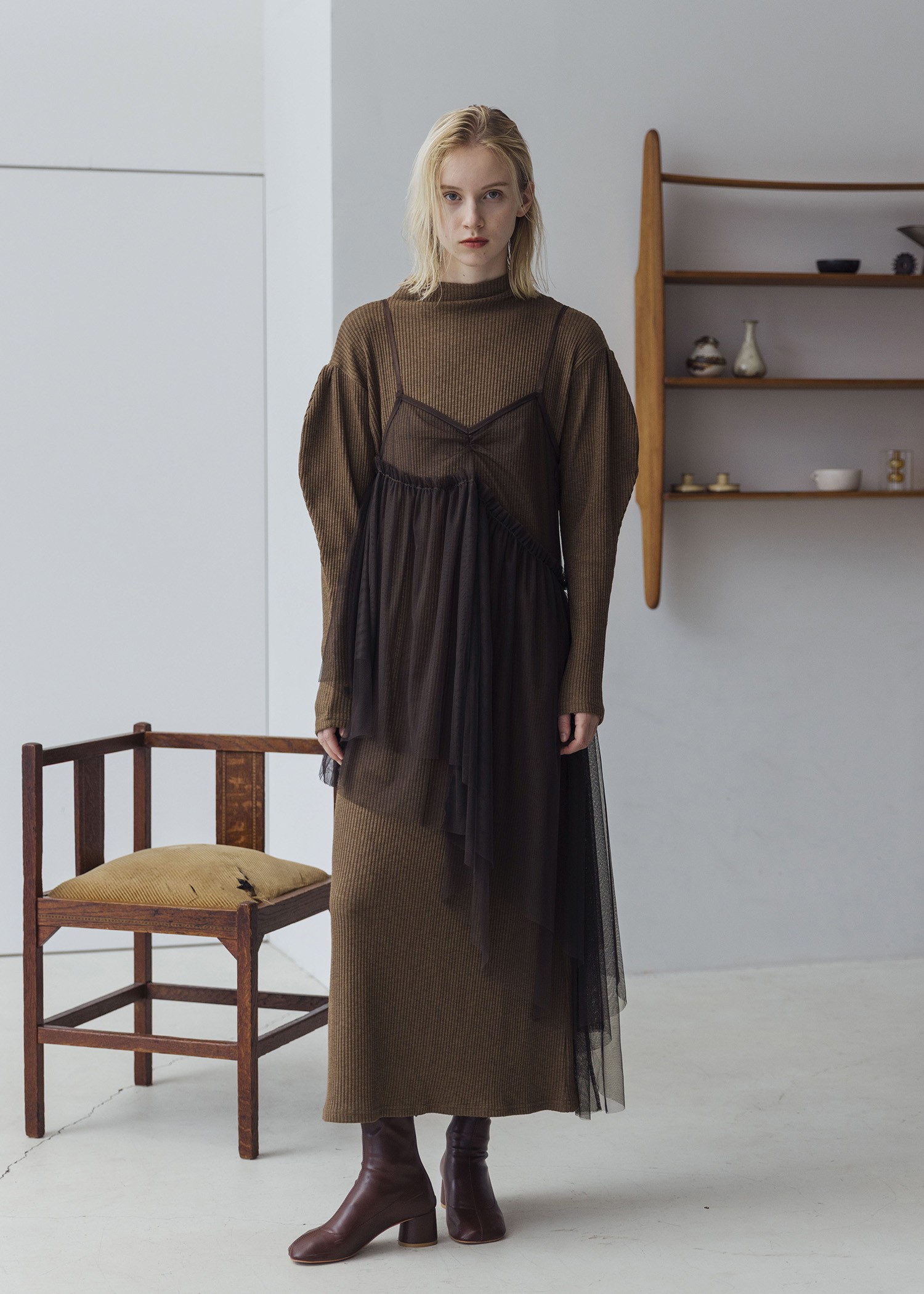 volume sleeve high neck rib OP