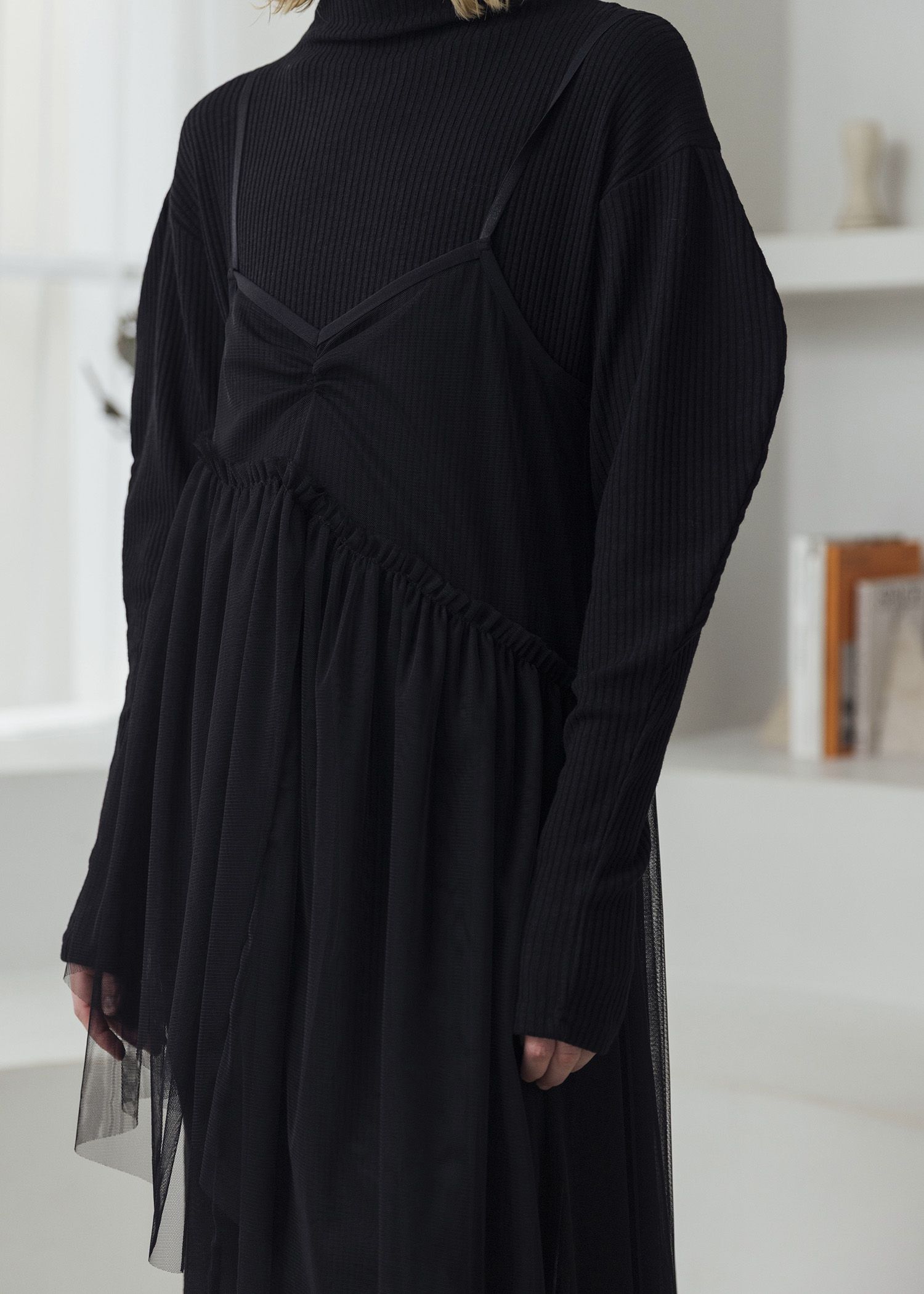 asymmetry layered tulle cami OP