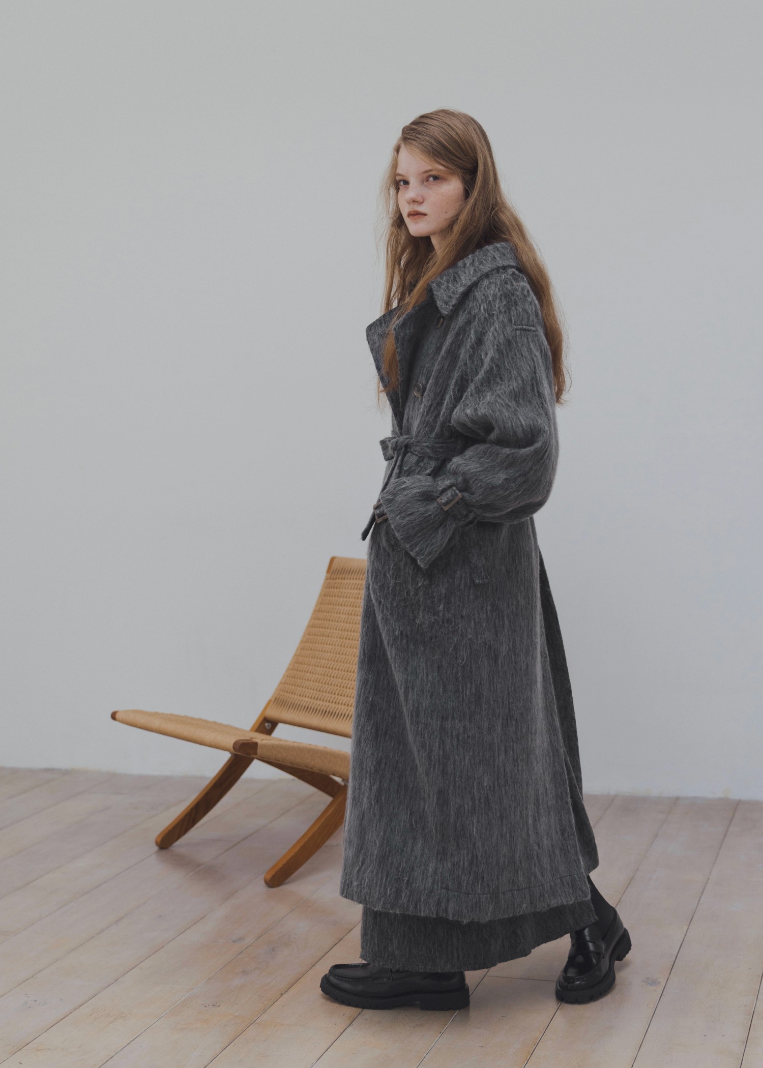 shaggy volume sleeve trench long coat