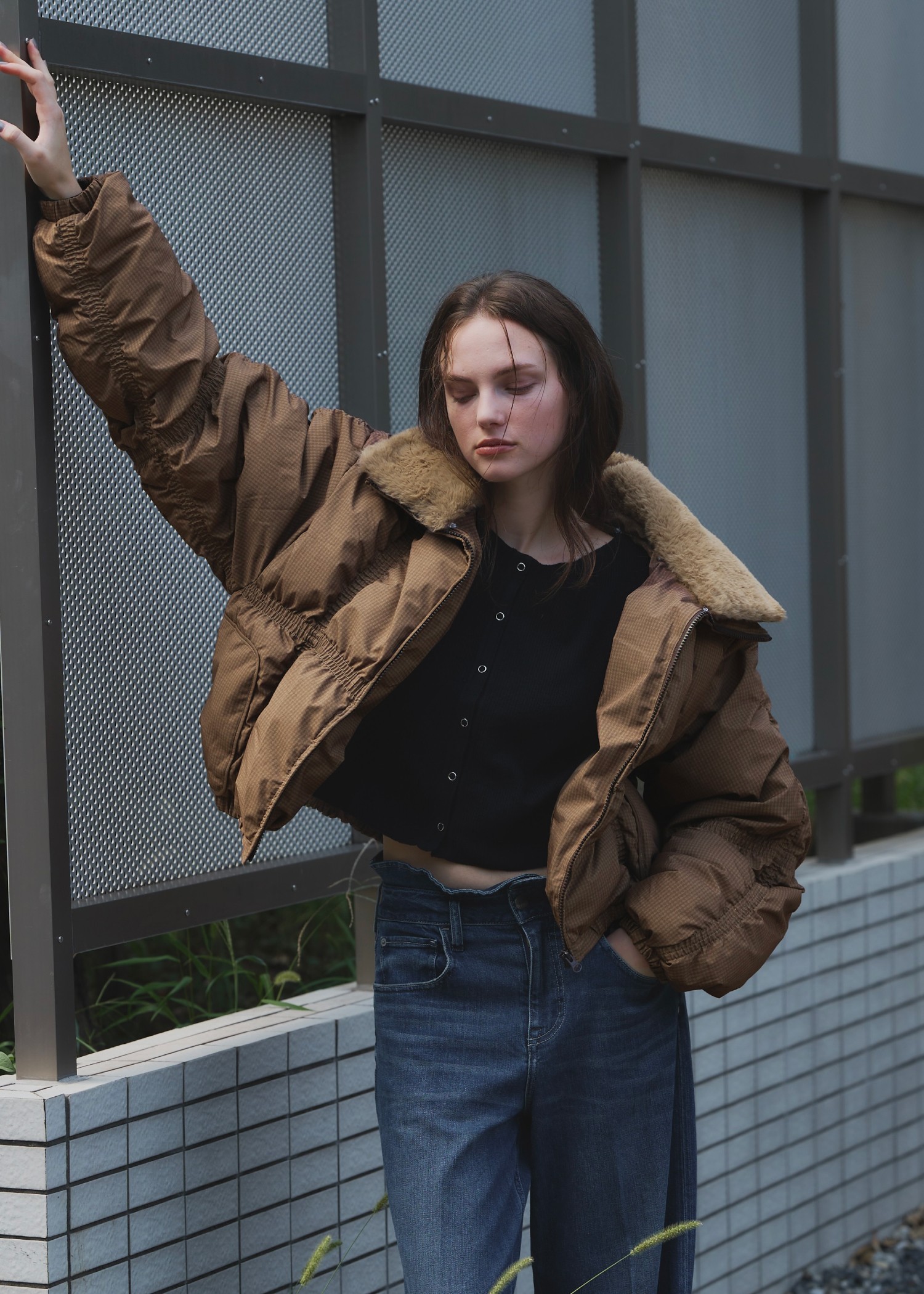 down stitch check fur collar short JK