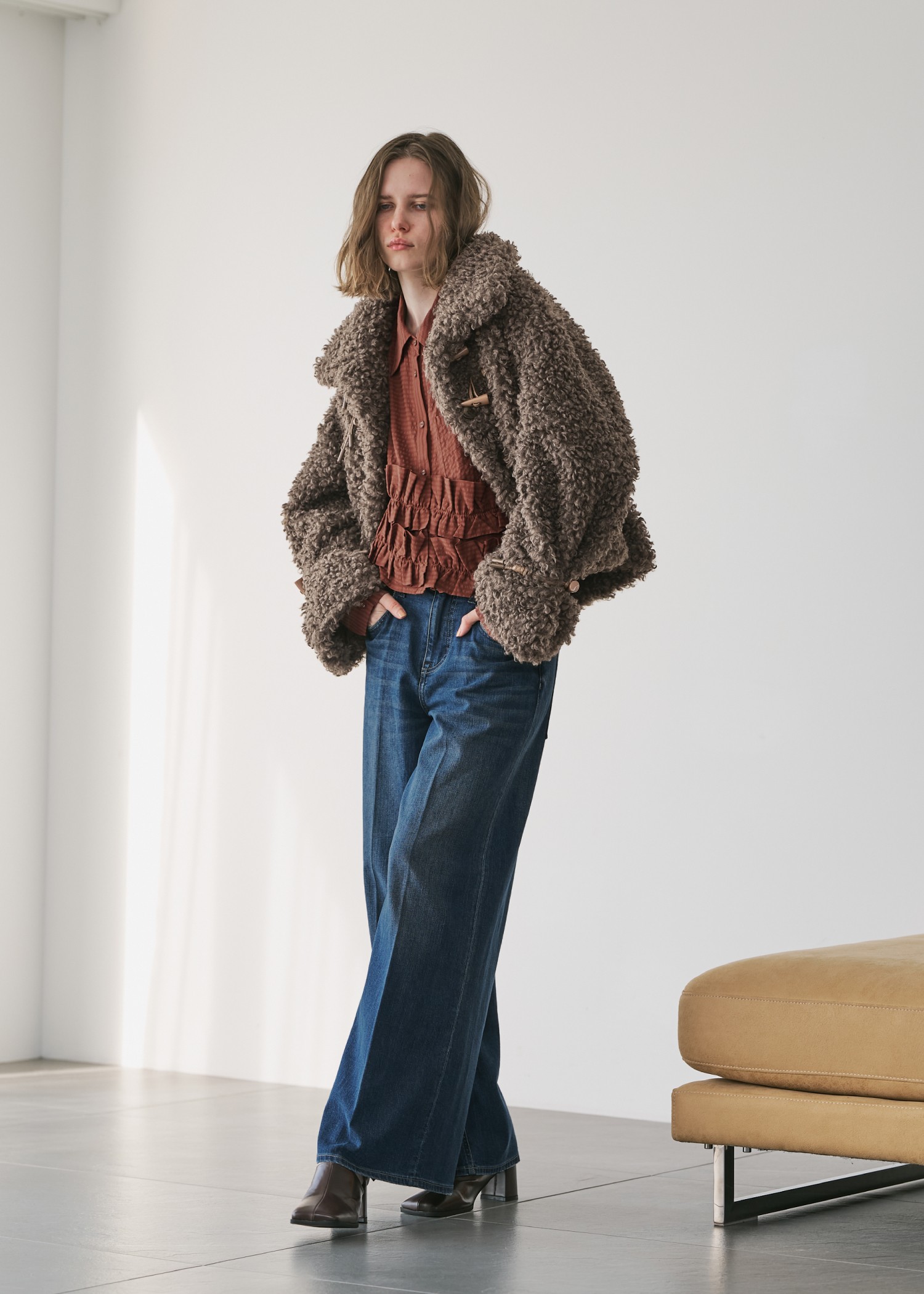 poodle fur cord toggle short JK