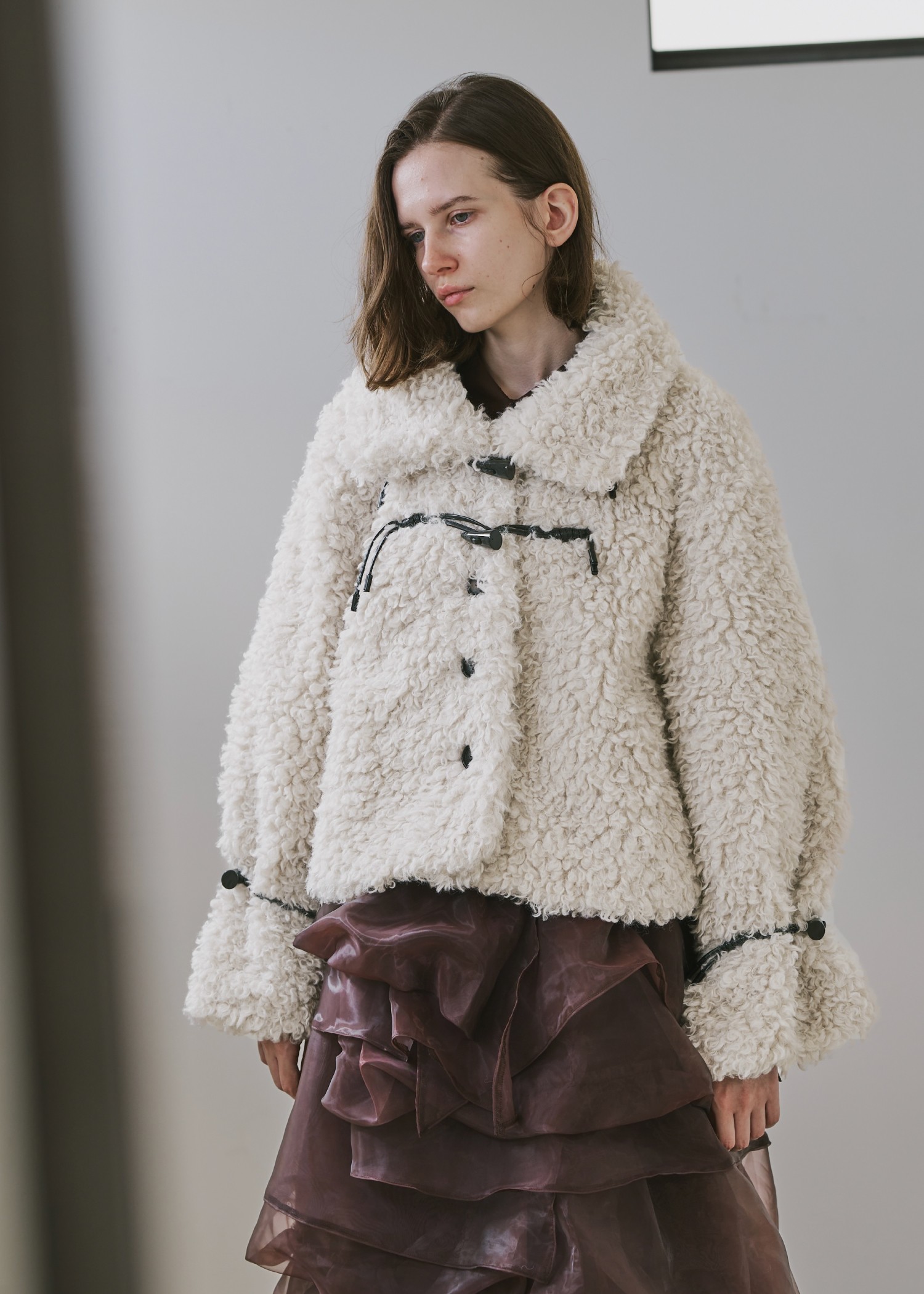 poodle fur cord toggle short JK