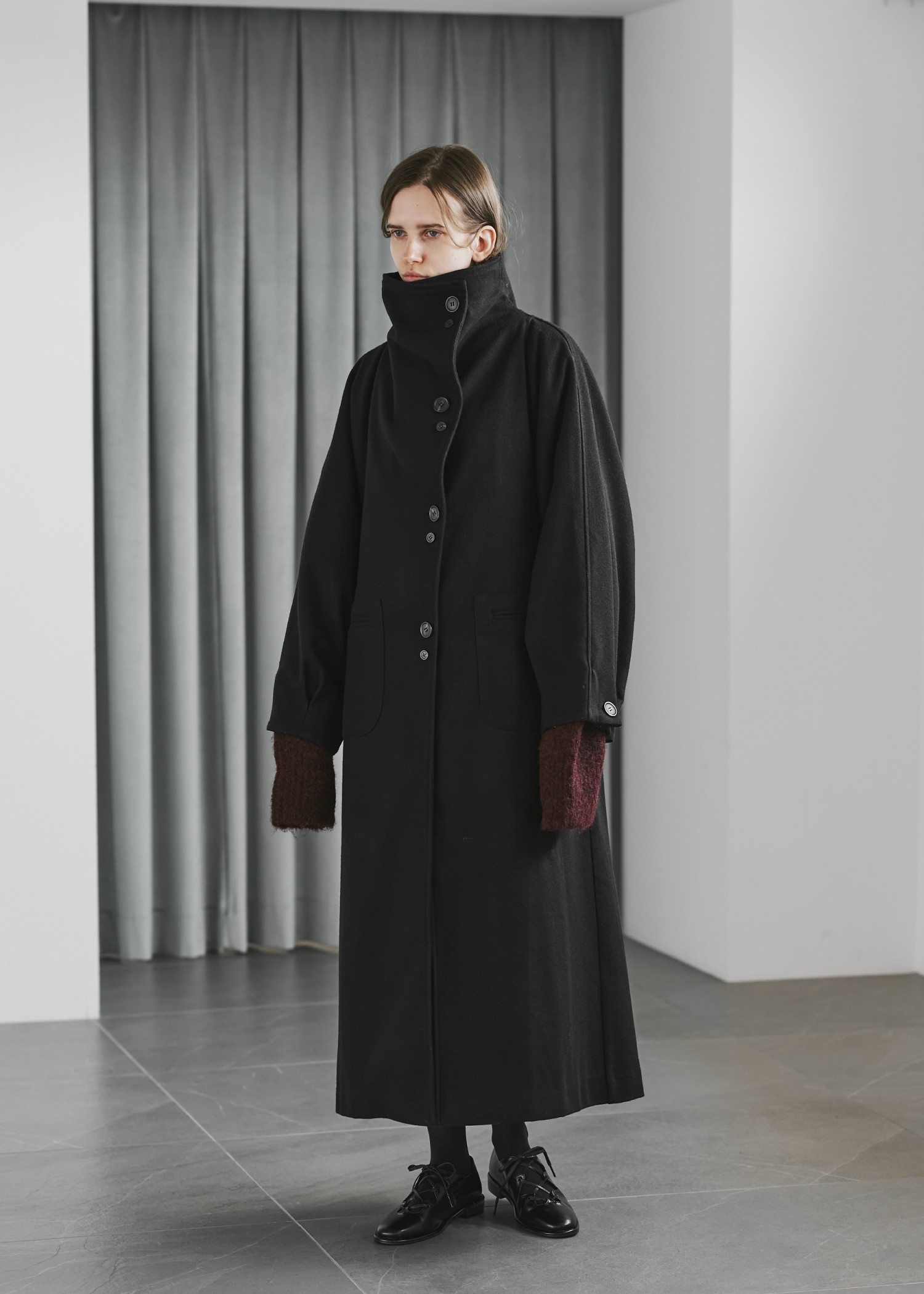 raglan volume sleeve over coat