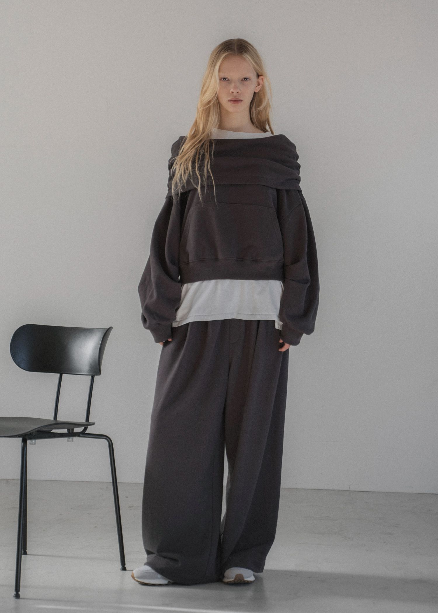 volume tuck drawstring hem sweat PT