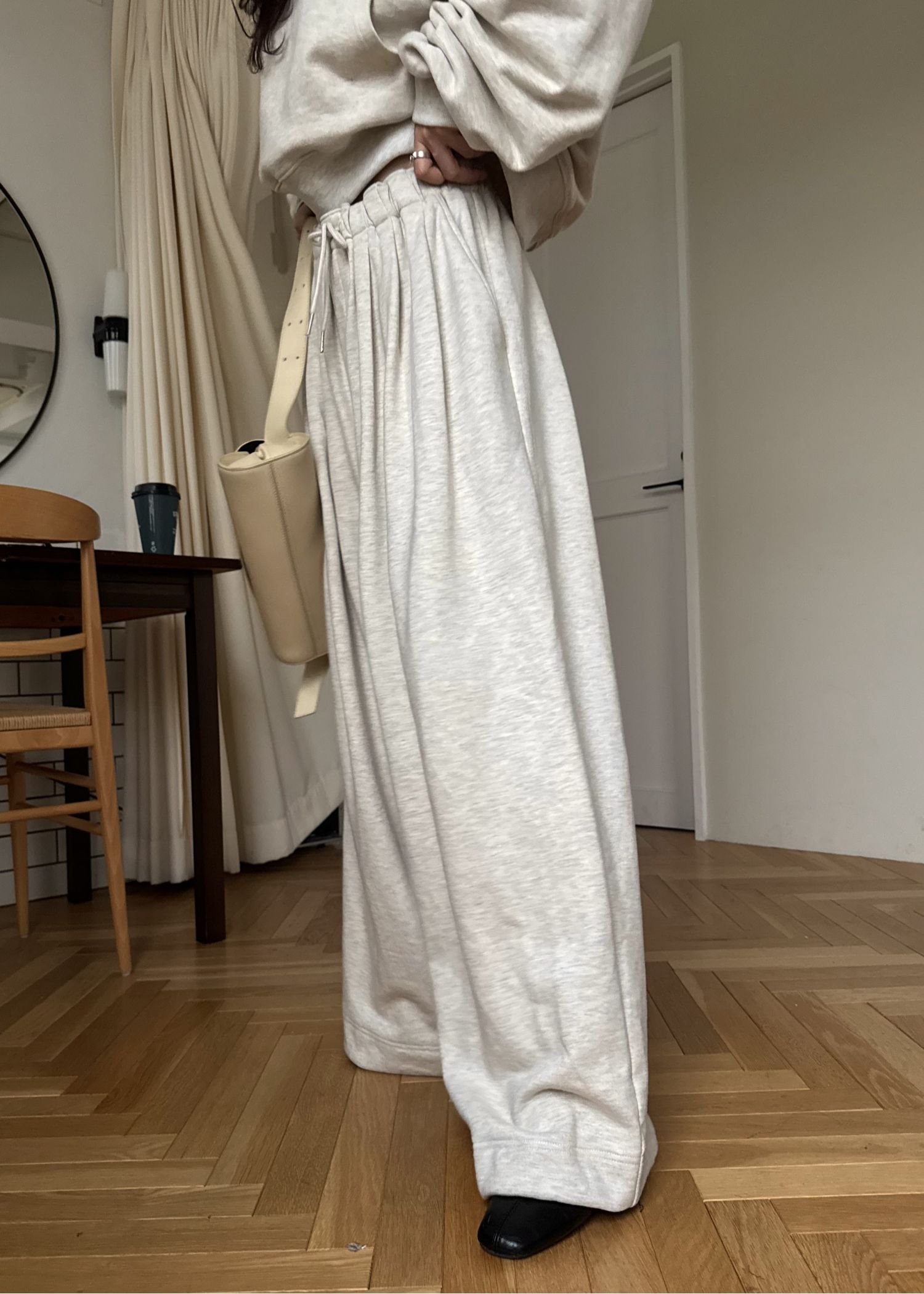 volume tuck drawstring hem sweat PT