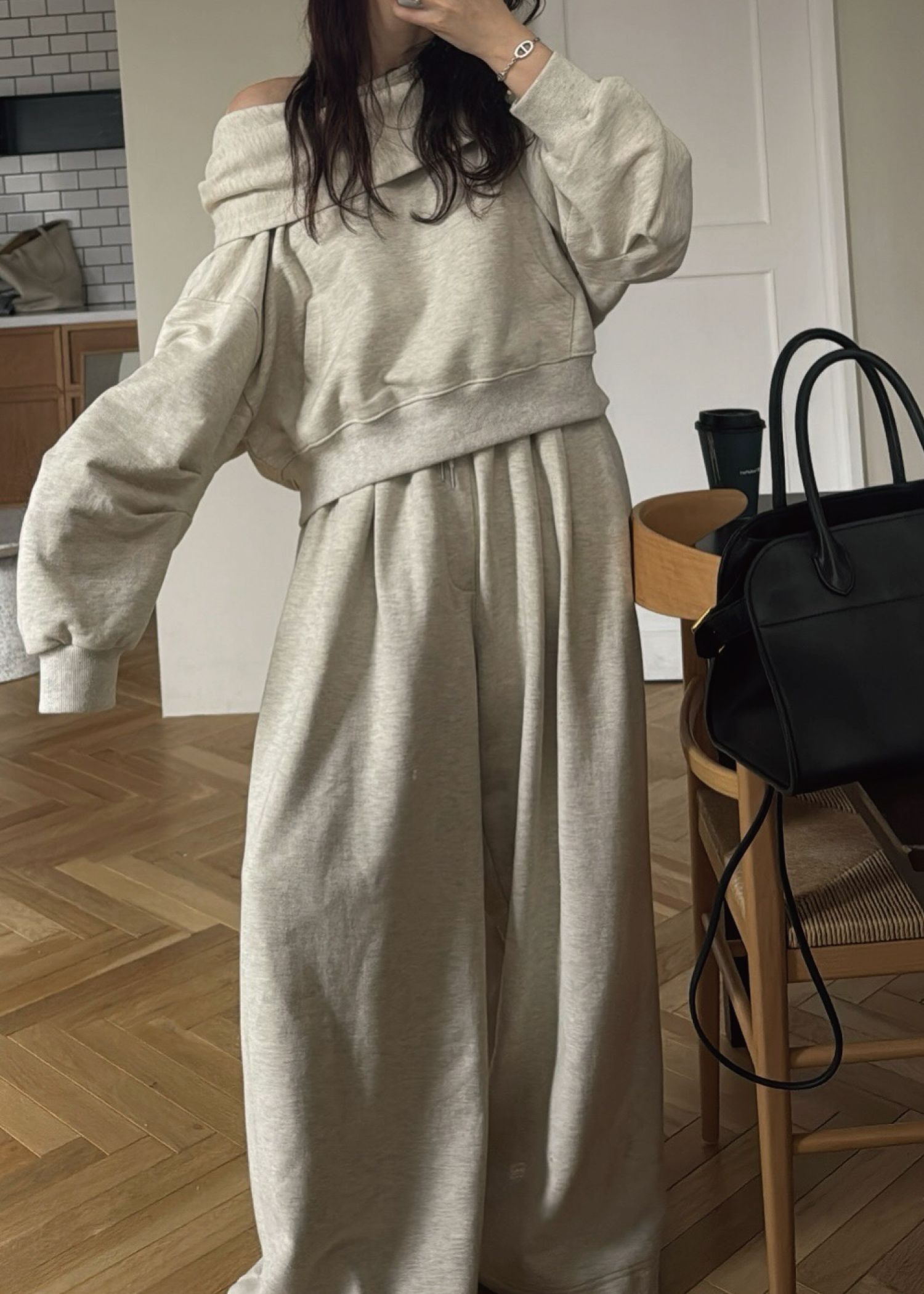 volume tuck drawstring hem sweat PT