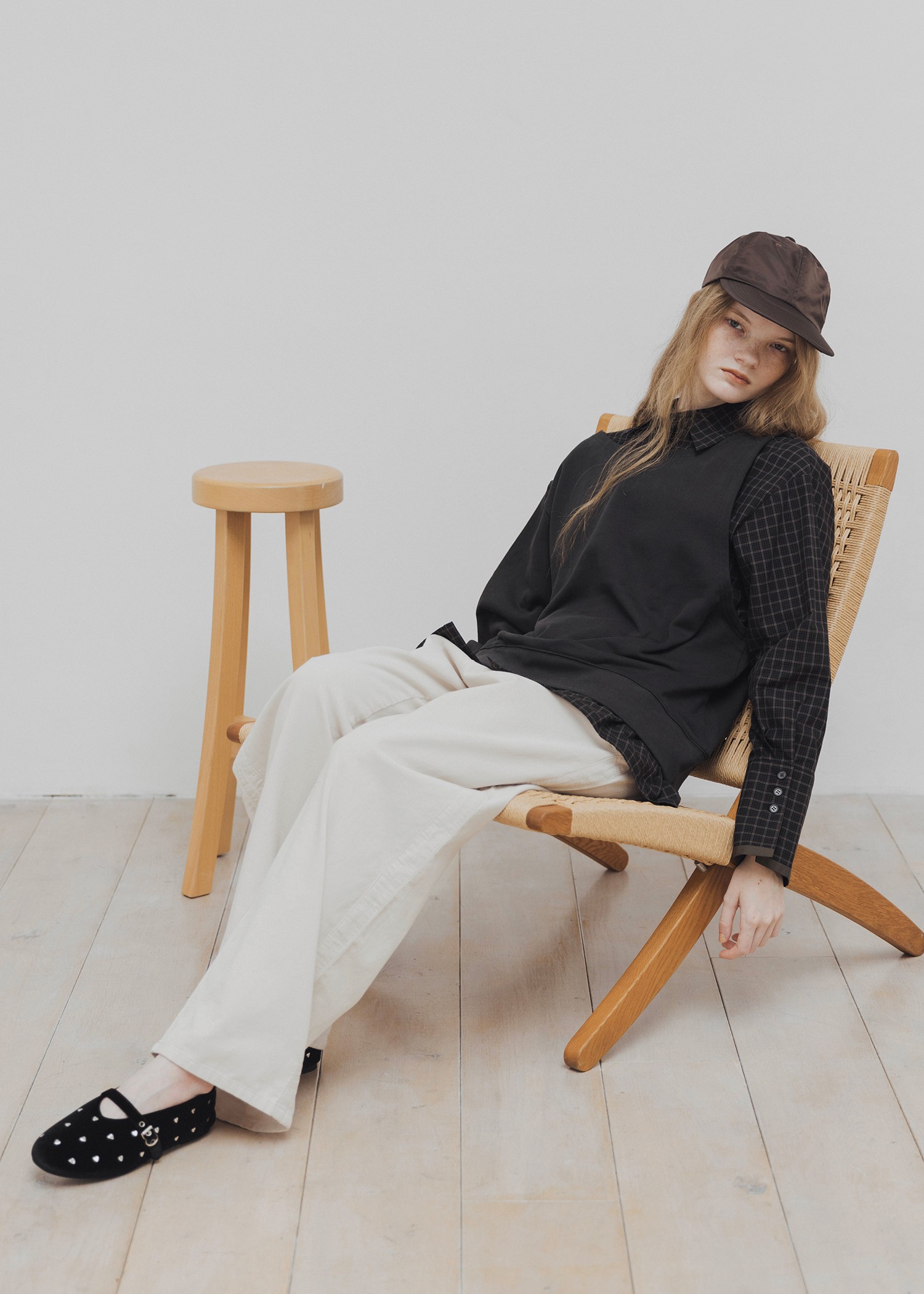 heart studs strap ballet shoes