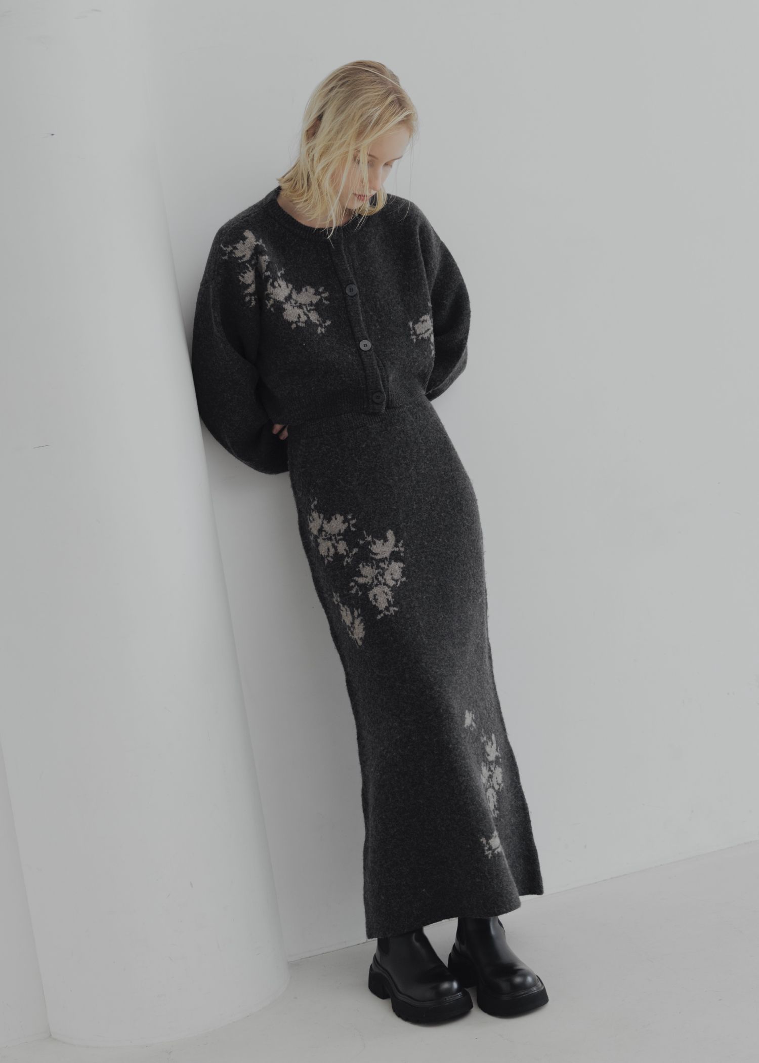 flower jacquard pencil knit SK