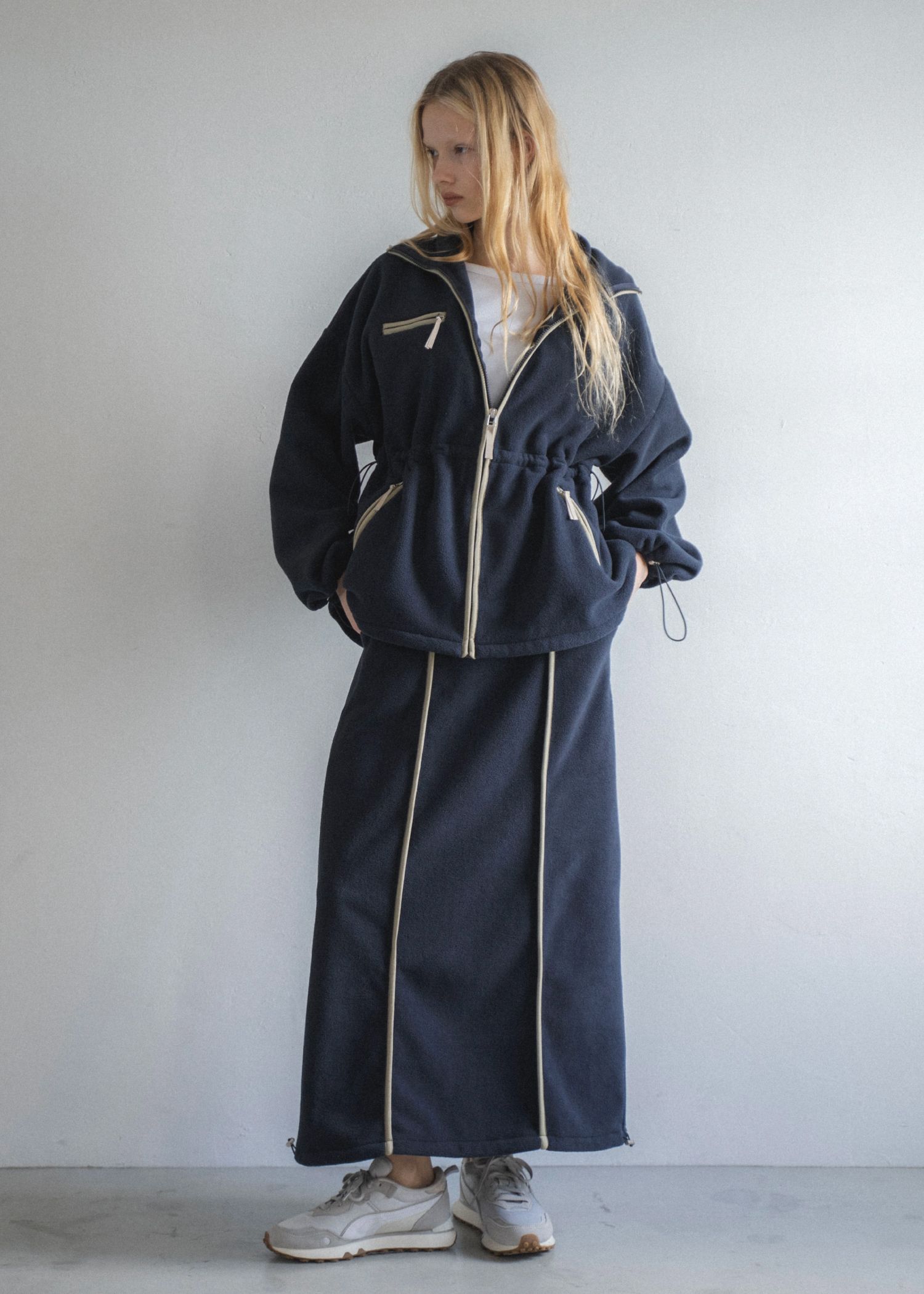 fleece drawstring bi color piping SK