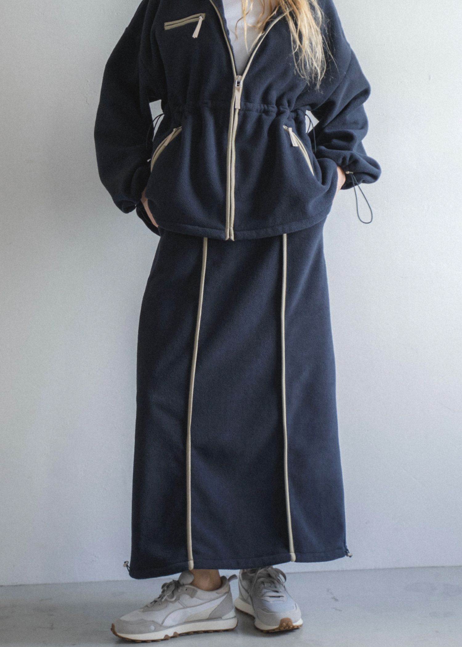 fleece drawstring bi color piping SK