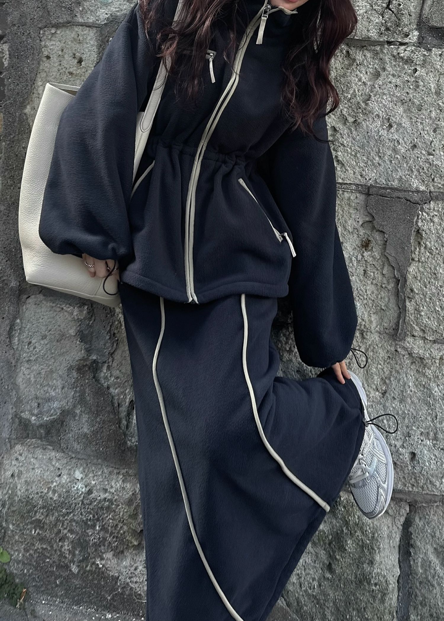 fleece drawstring bi color piping SK