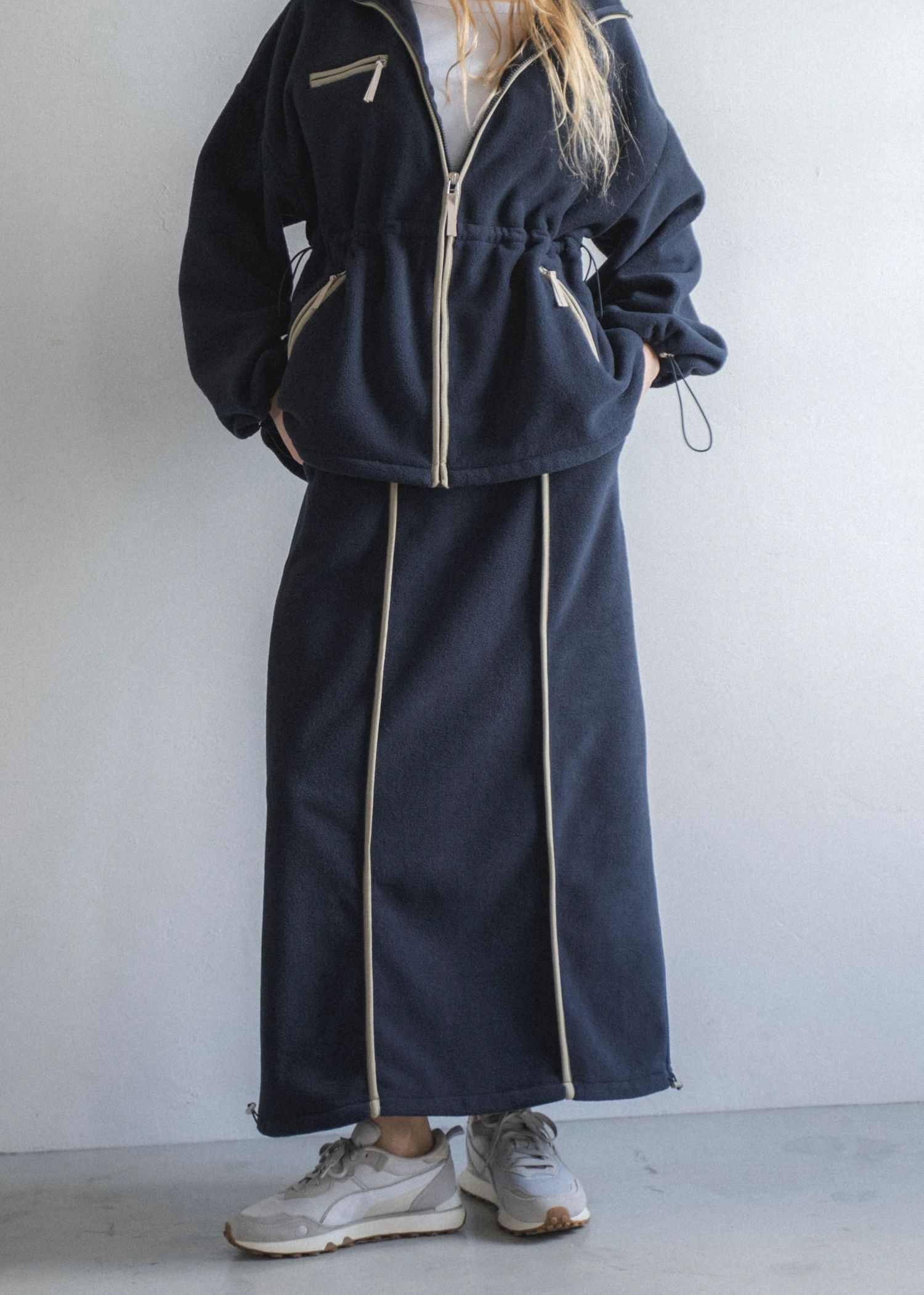 fleece drawstring bi color piping SK