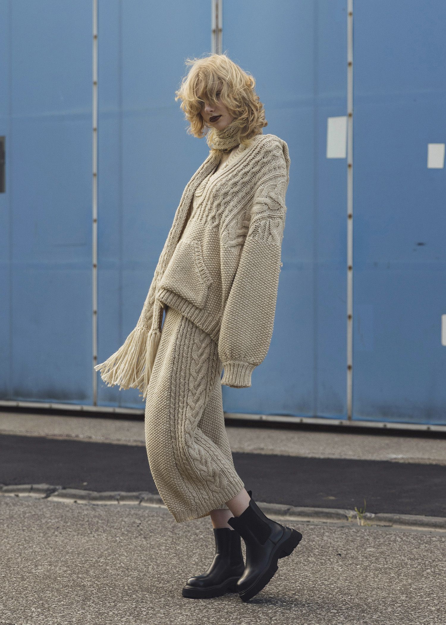 side cable coarse knit pencil SK