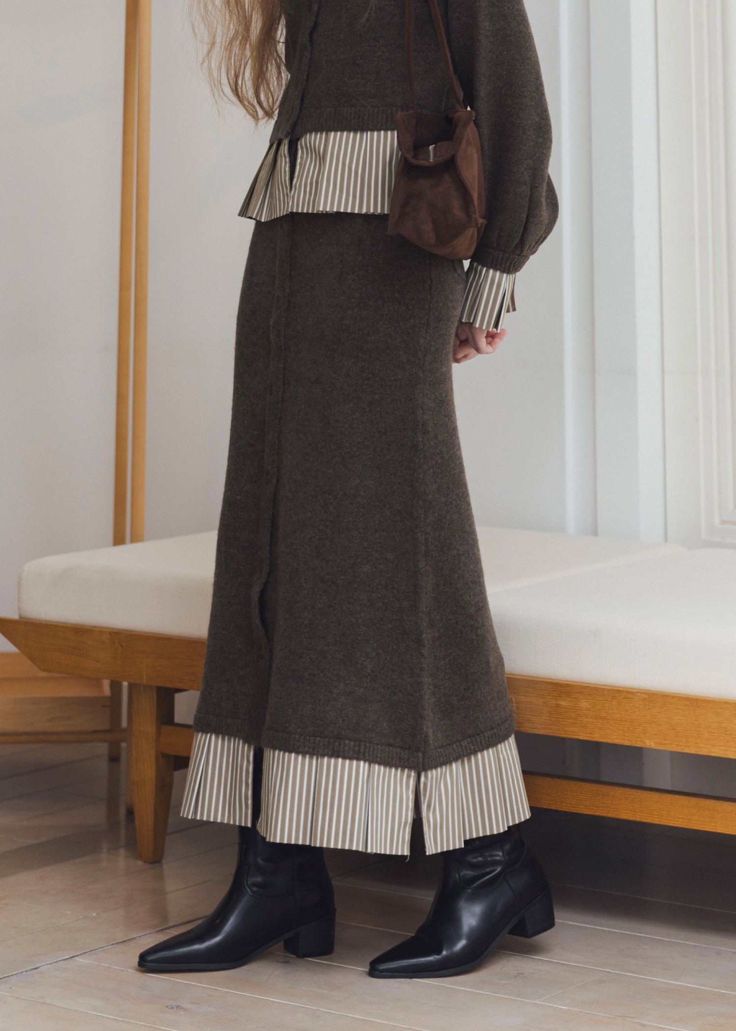 pleats docking button slit pencil knit SK