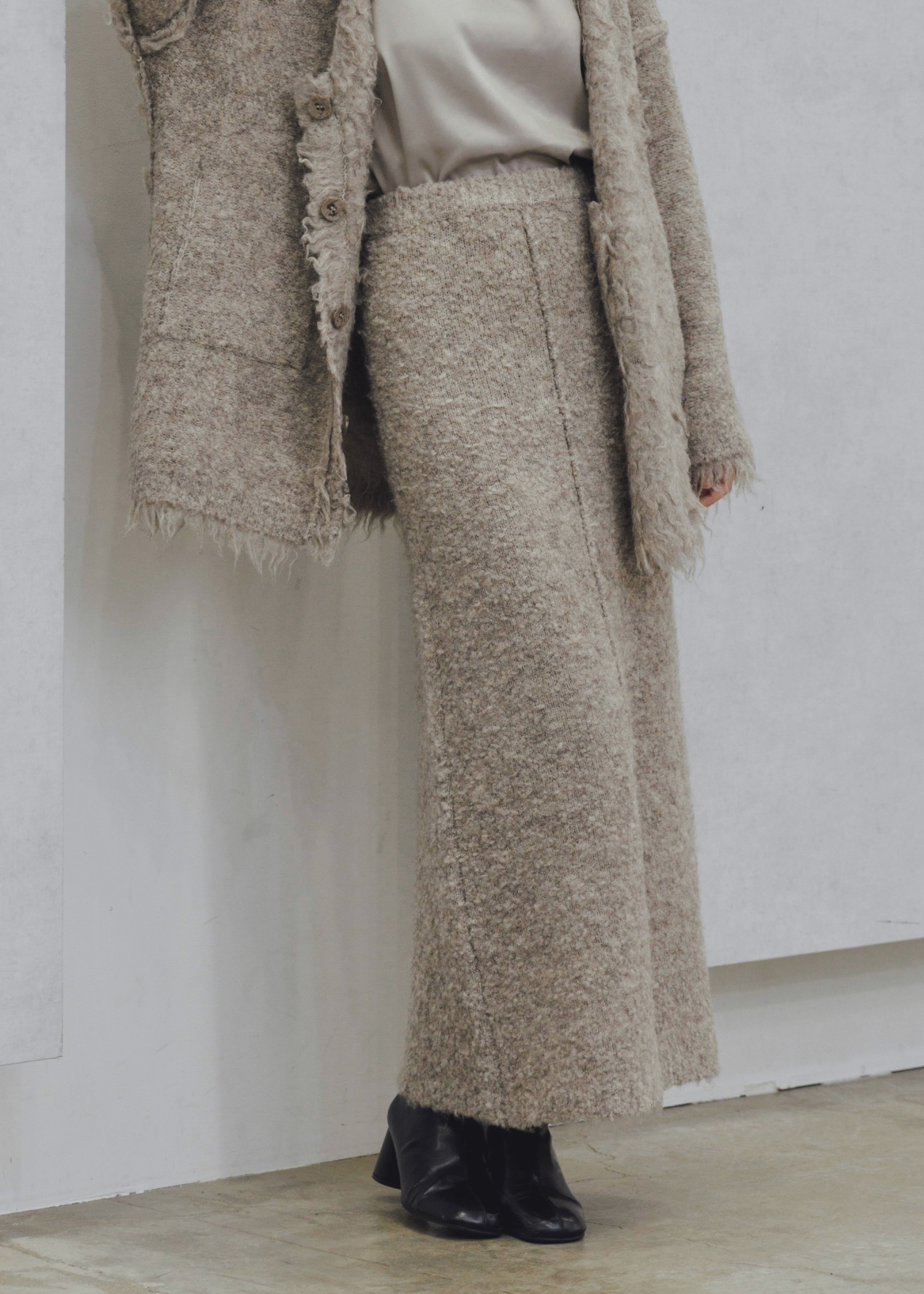 boucle pencil knit SK