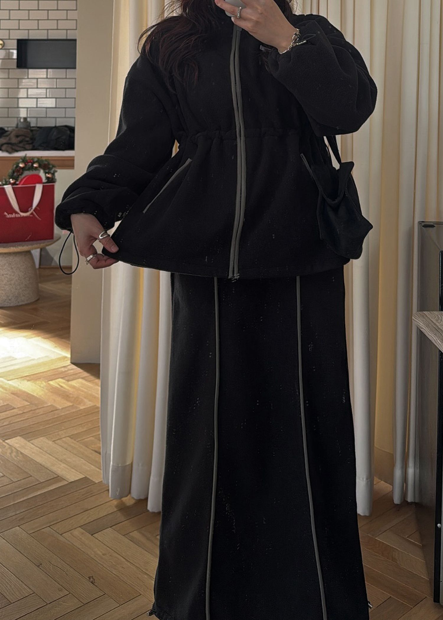 bi color piping fleece drawstring tops