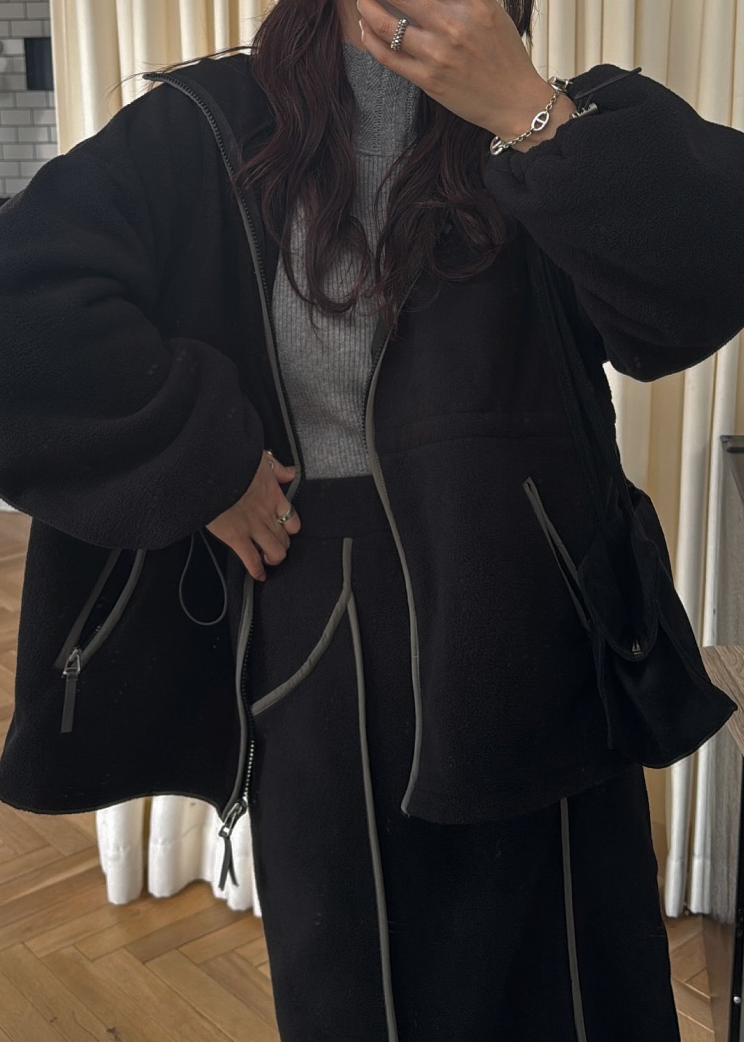 bi color piping fleece drawstring tops