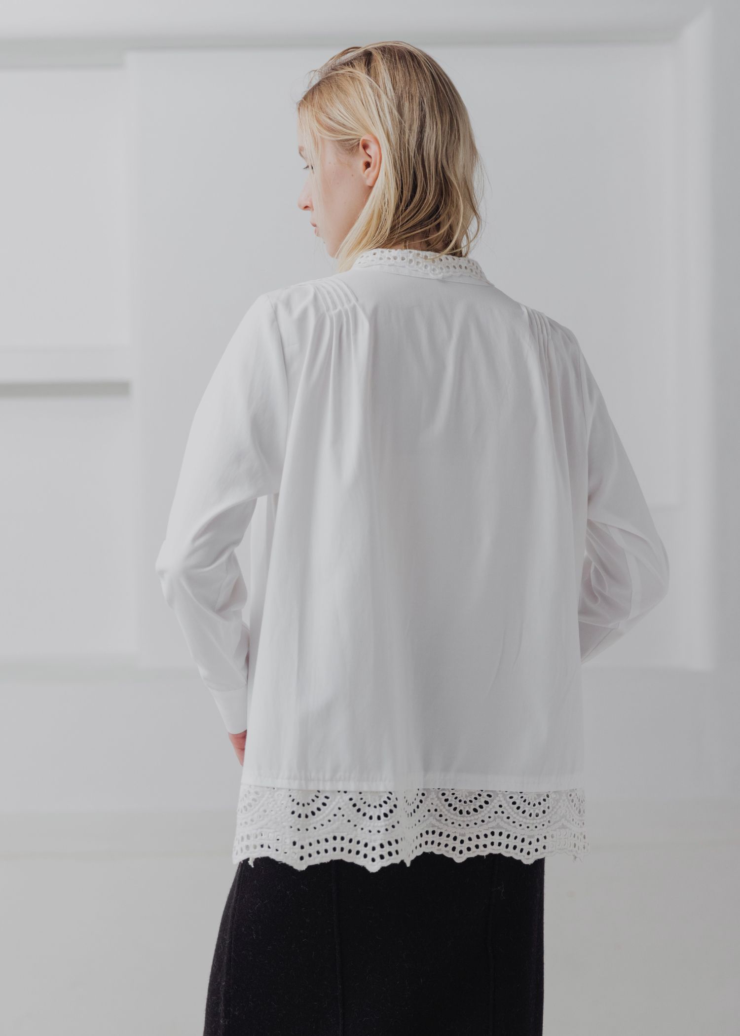 lace collar hem shoulder pintuck SH