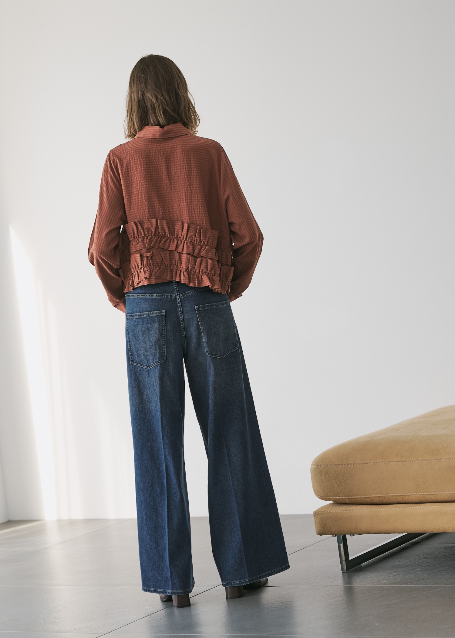 hem double frill short SH