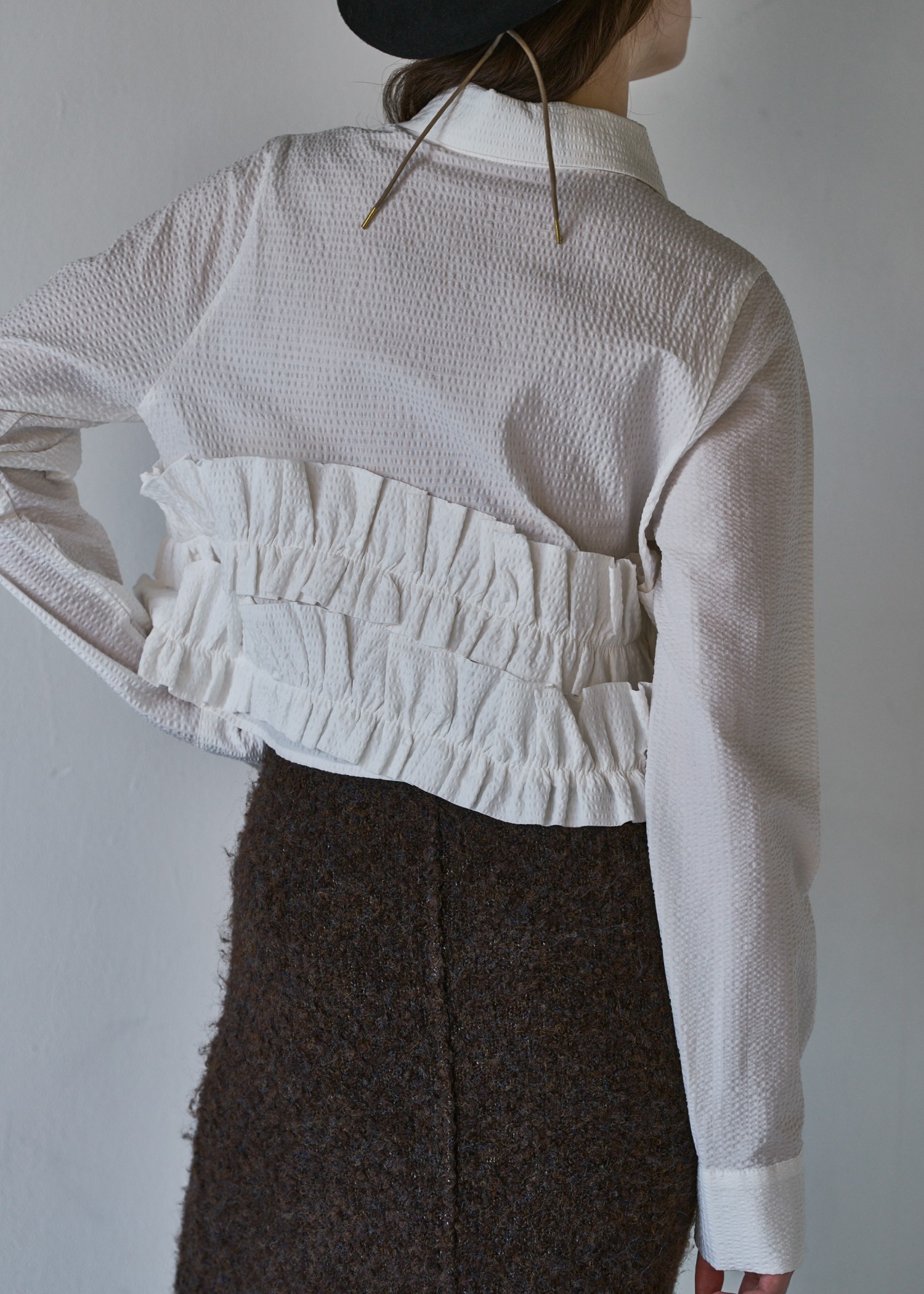 hem double frill short SH