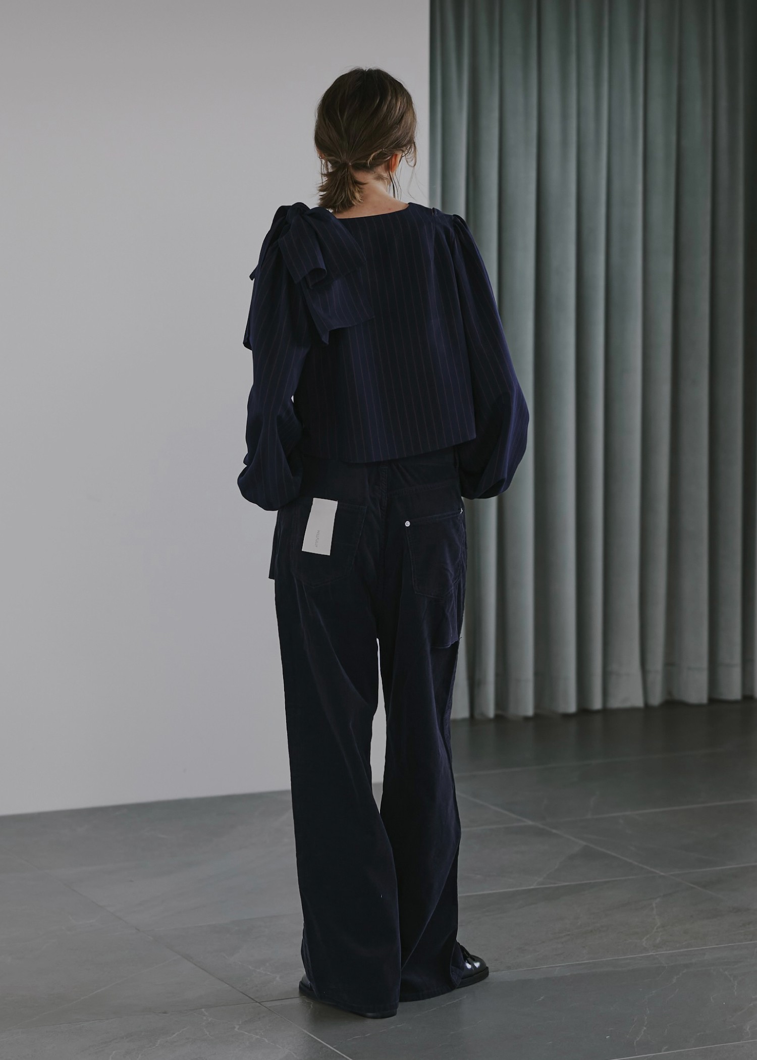 ribbon shoulder stripe short BL