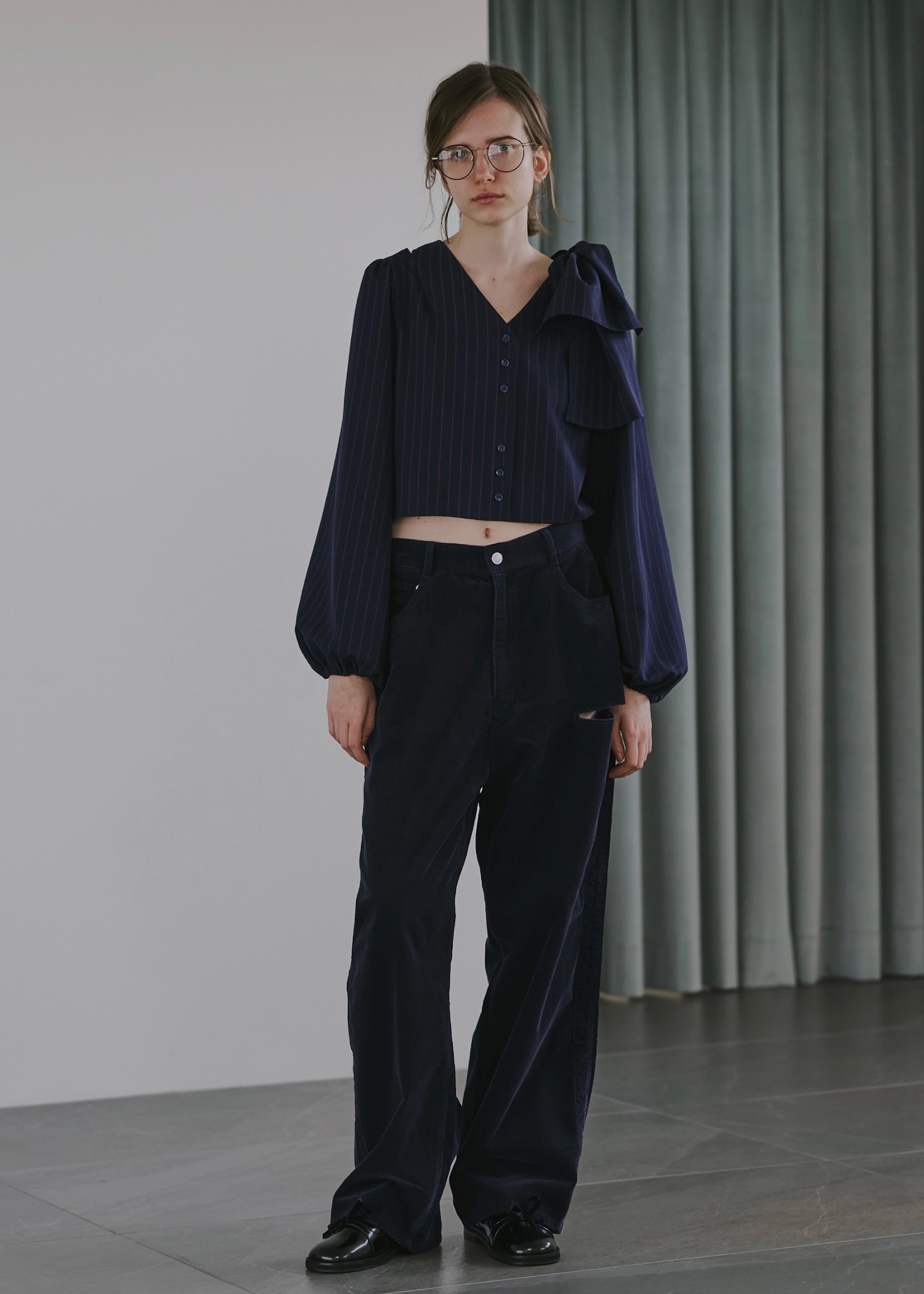 ribbon shoulder stripe short BL