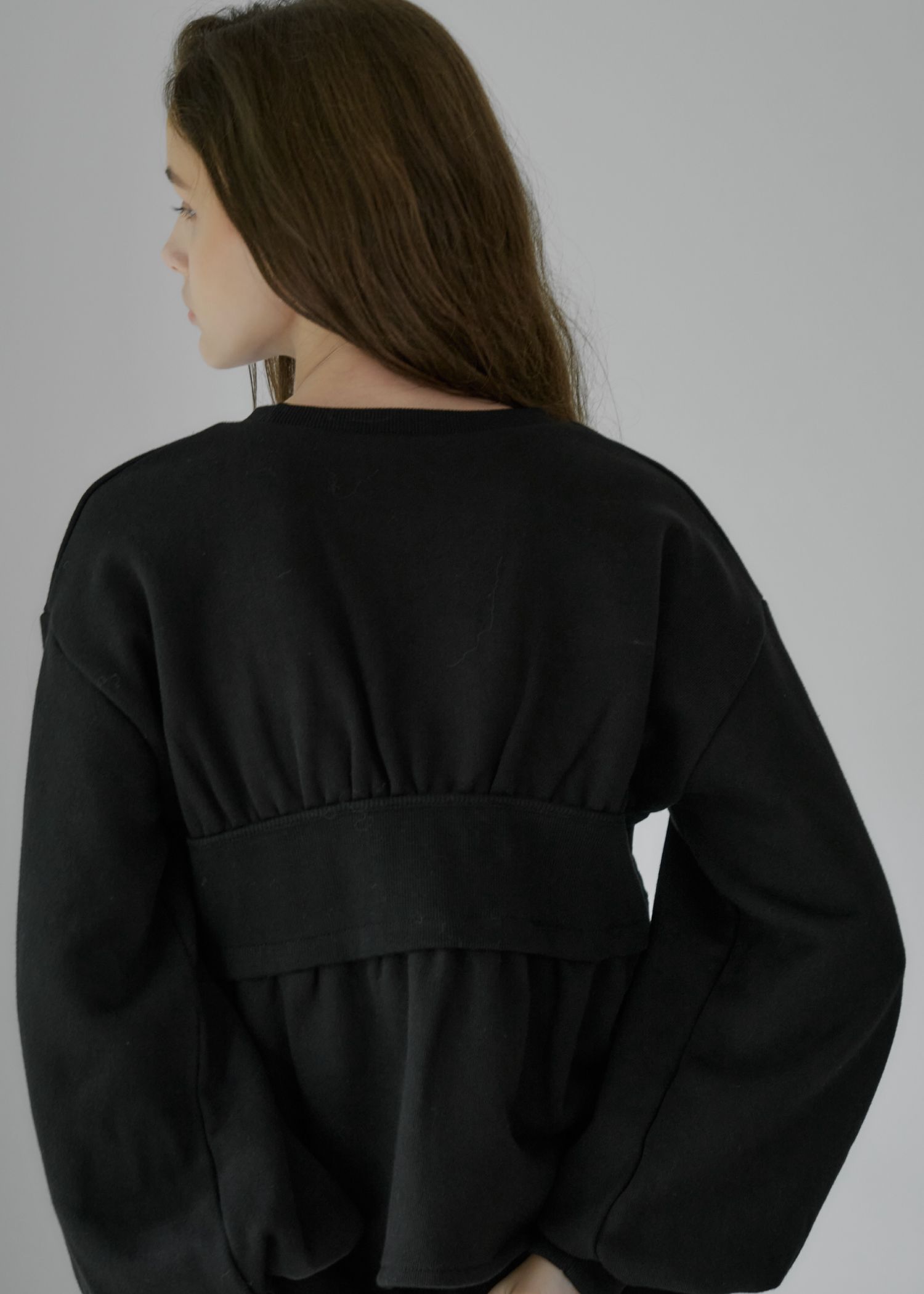 volume sleeve bustier docking  sweat