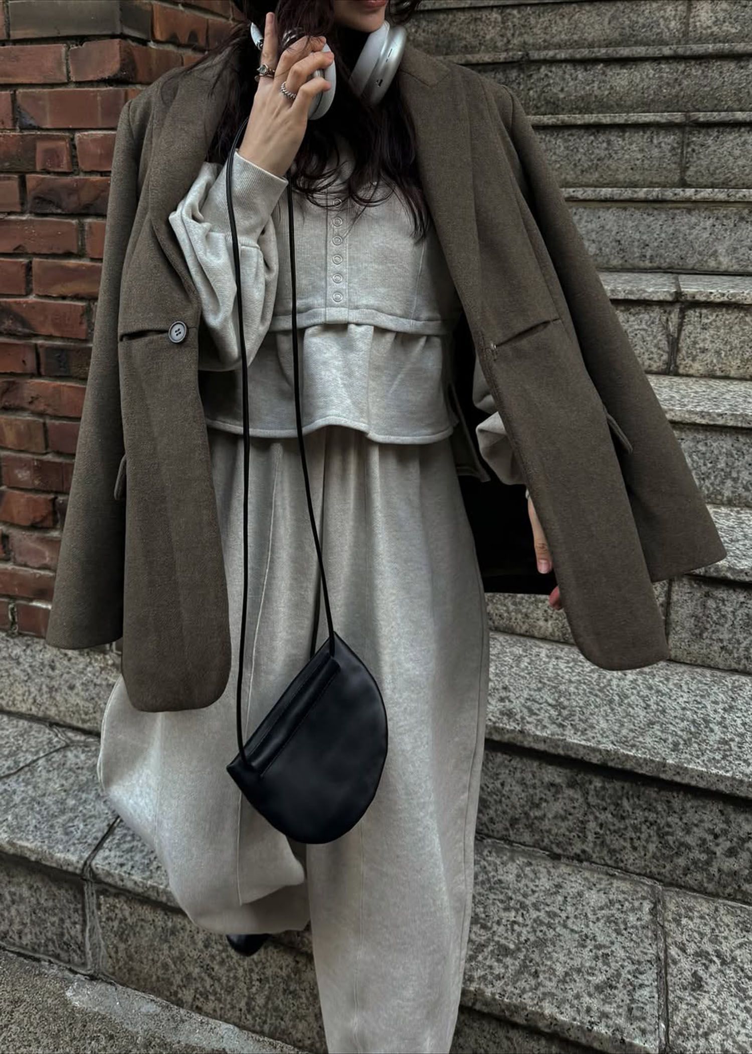 volume sleeve bustier docking  sweat