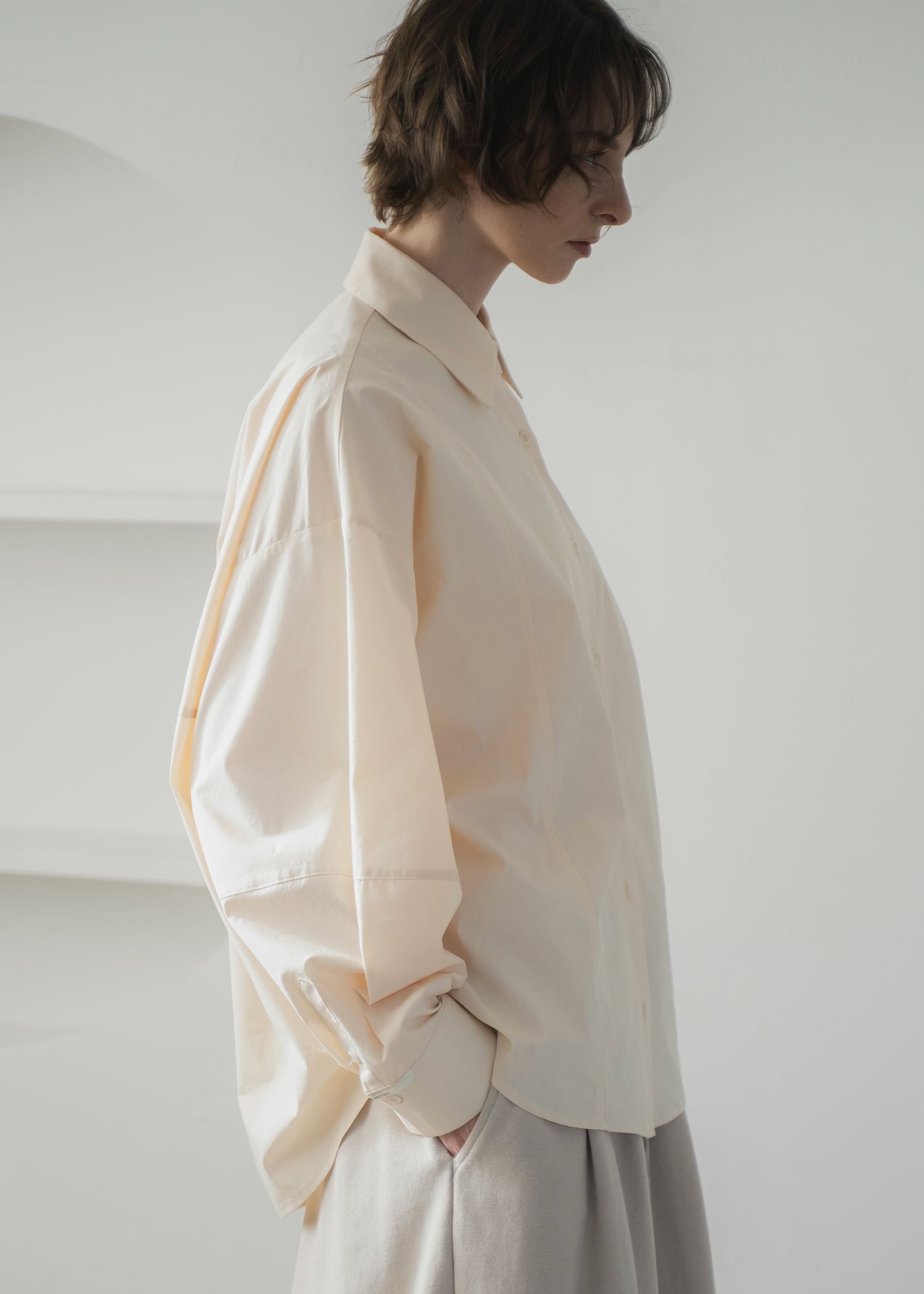 back volume statement cocoon shirt