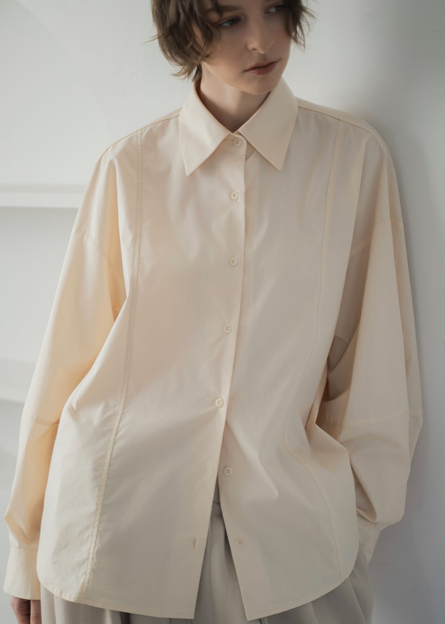 back volume statement cocoon shirt