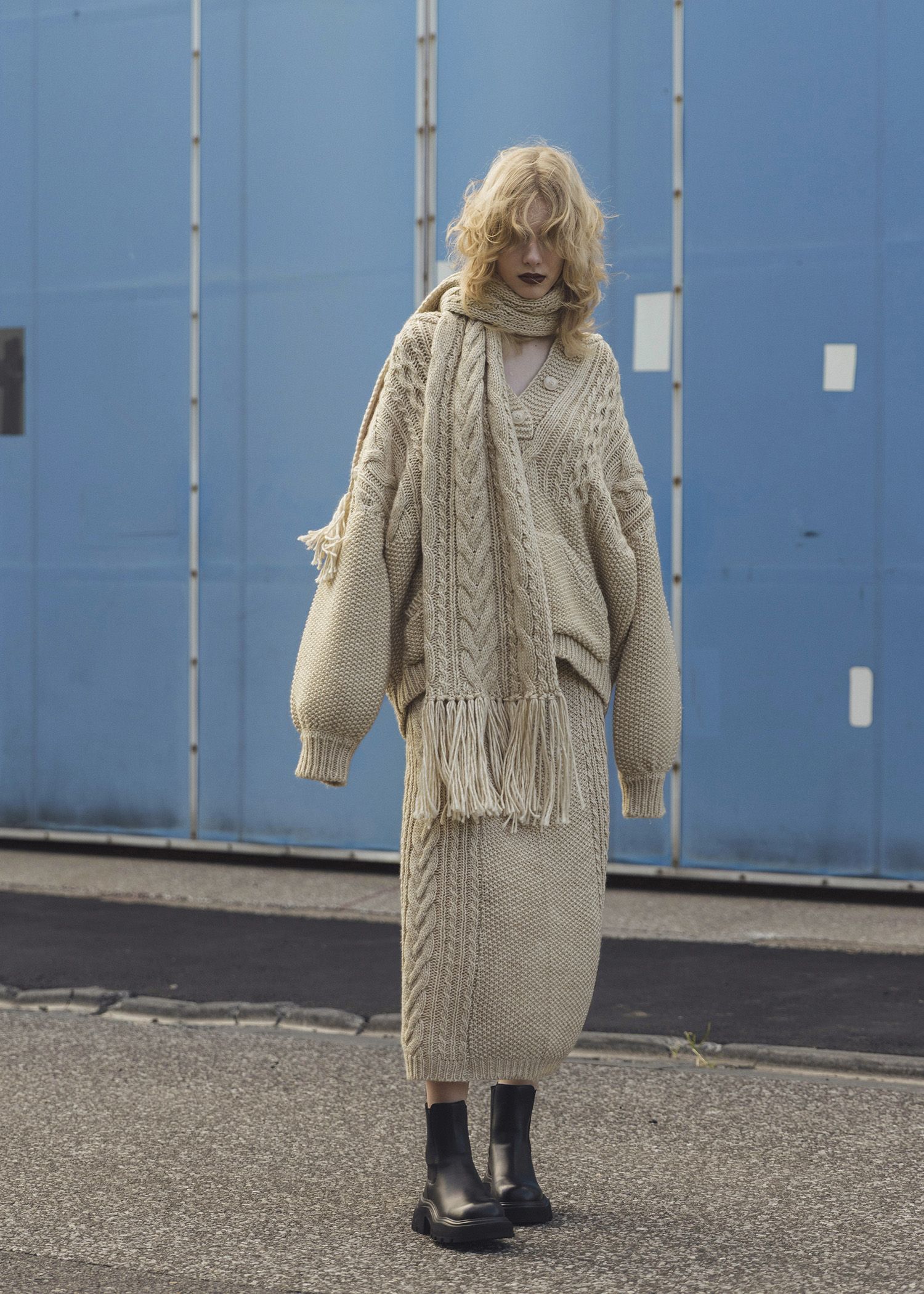 coarse knit cable fringe muffler