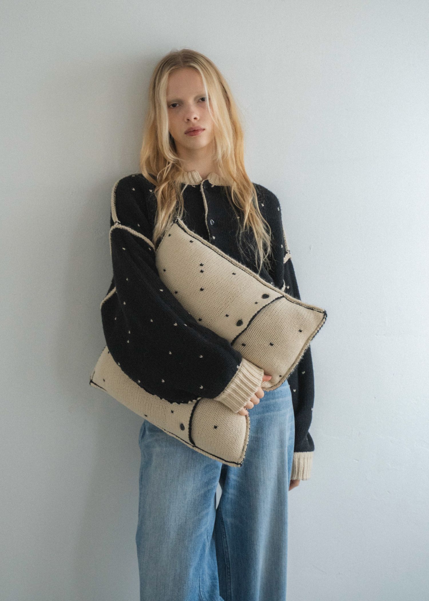 heart dot jacquard knit cushion cover