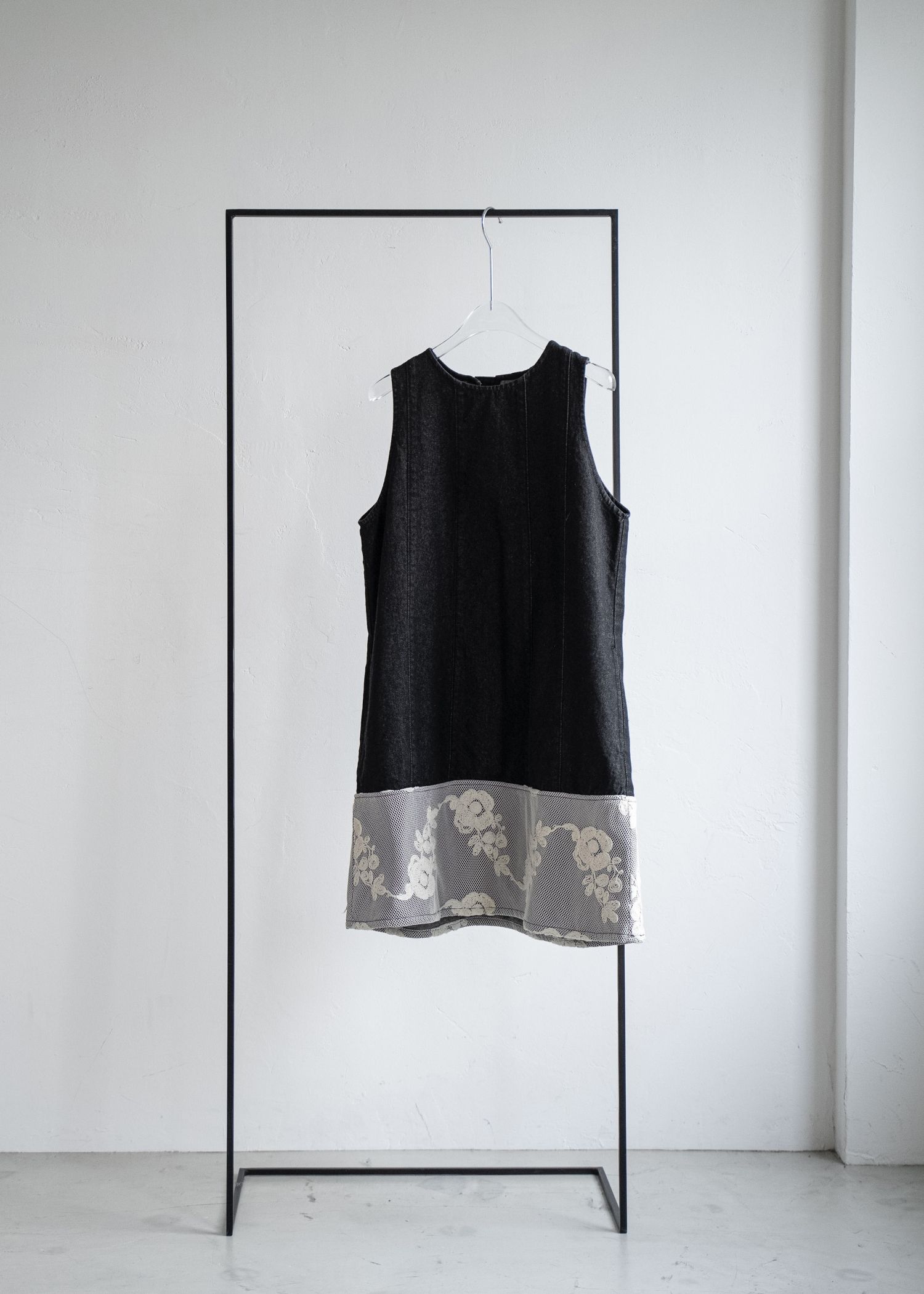 denim panel a line lace hem no sleeve OP