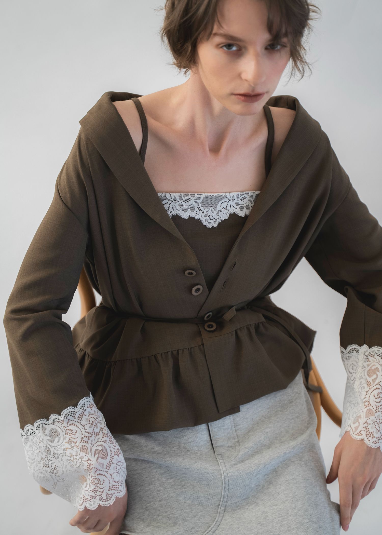 cuffs lace hem balloon frill JK