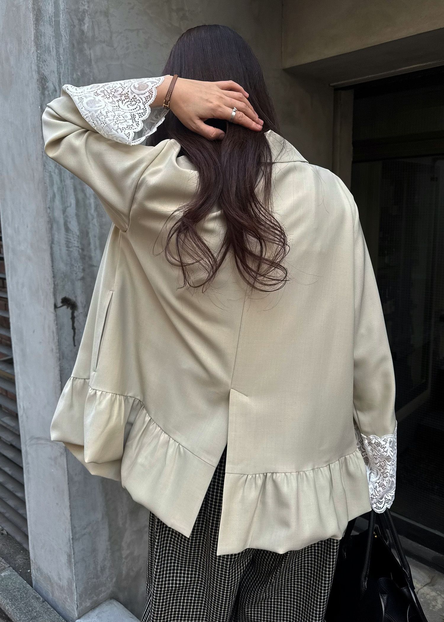 cuffs lace hem balloon frill JK