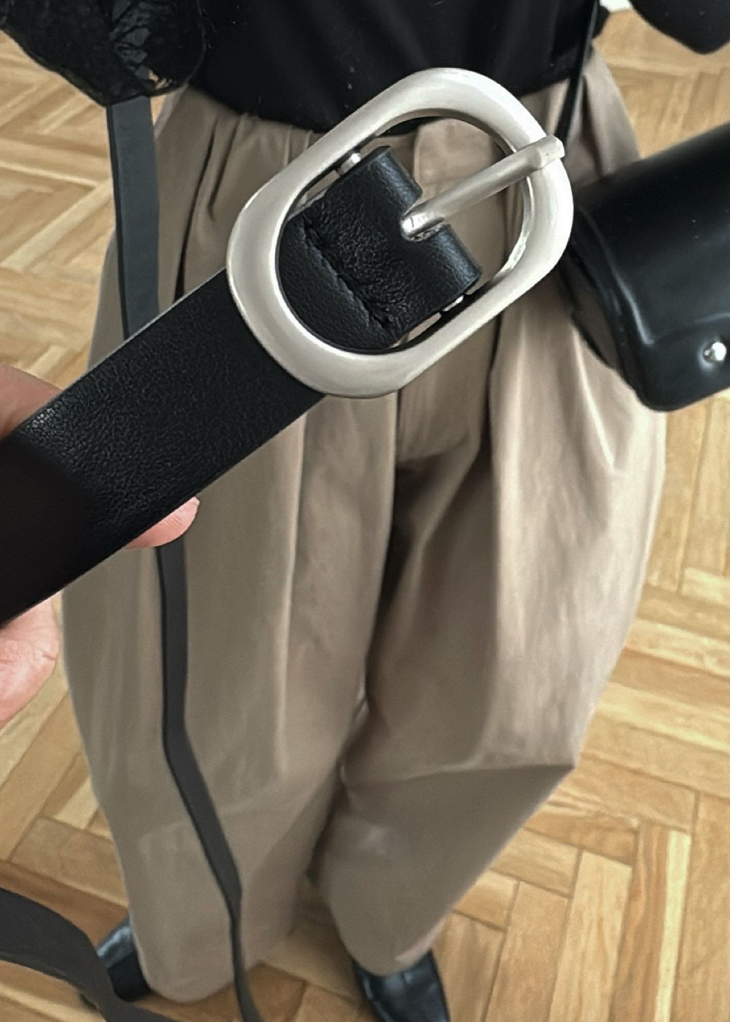 thick belt loop tuck wide PT