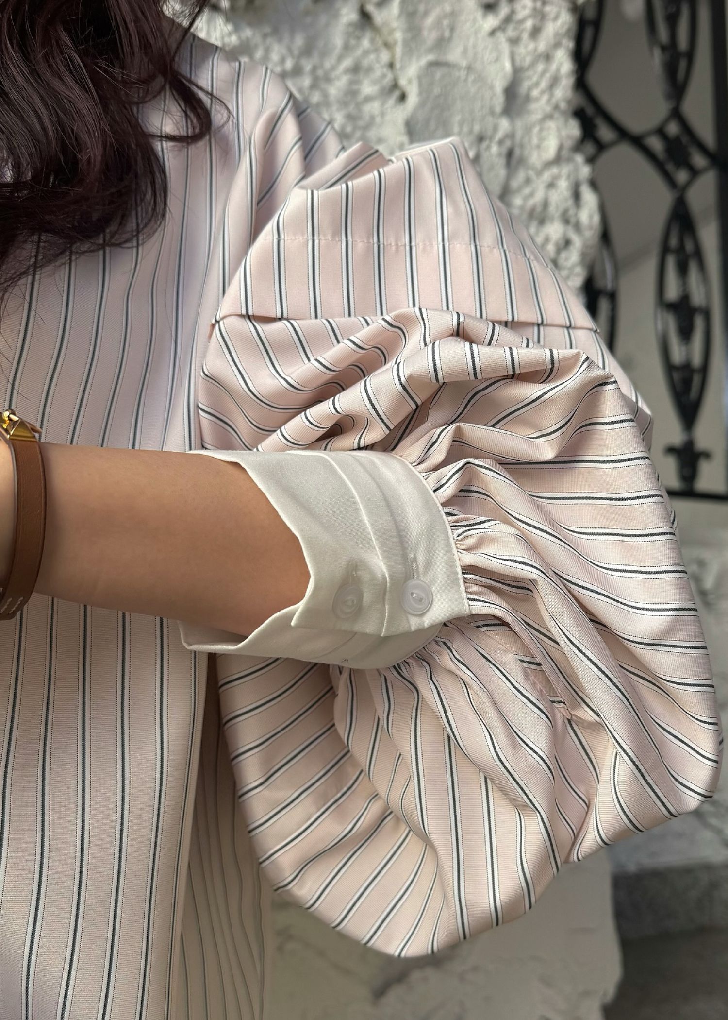 stripe balloon sleeve cleric BL