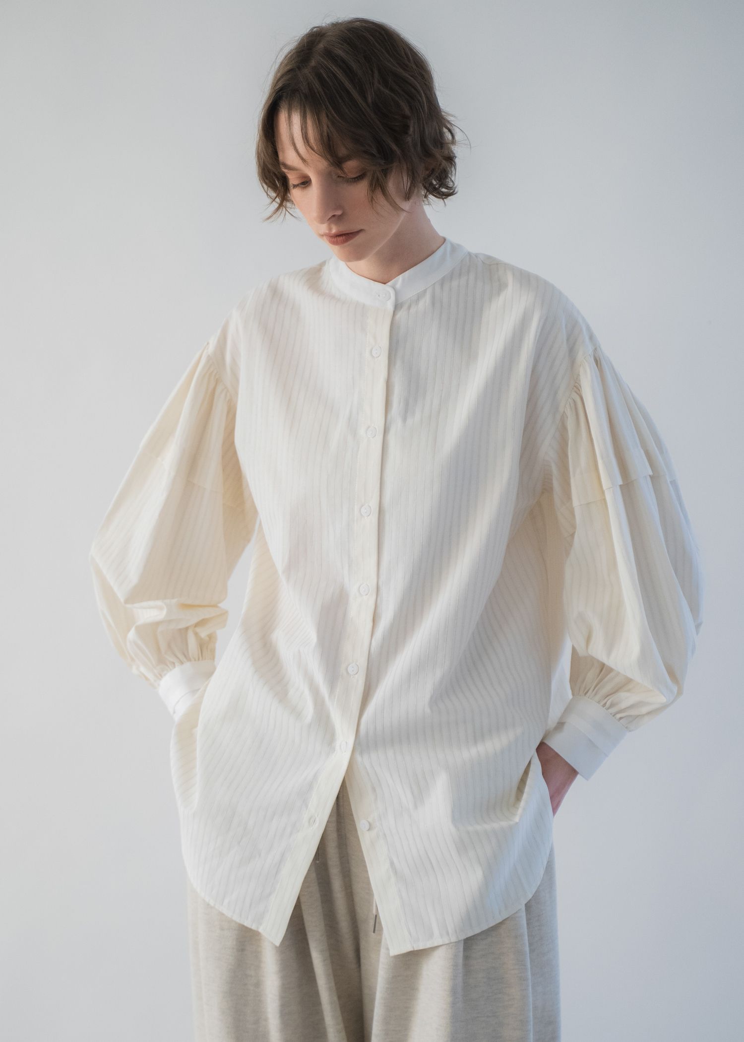 stripe balloon sleeve cleric BL