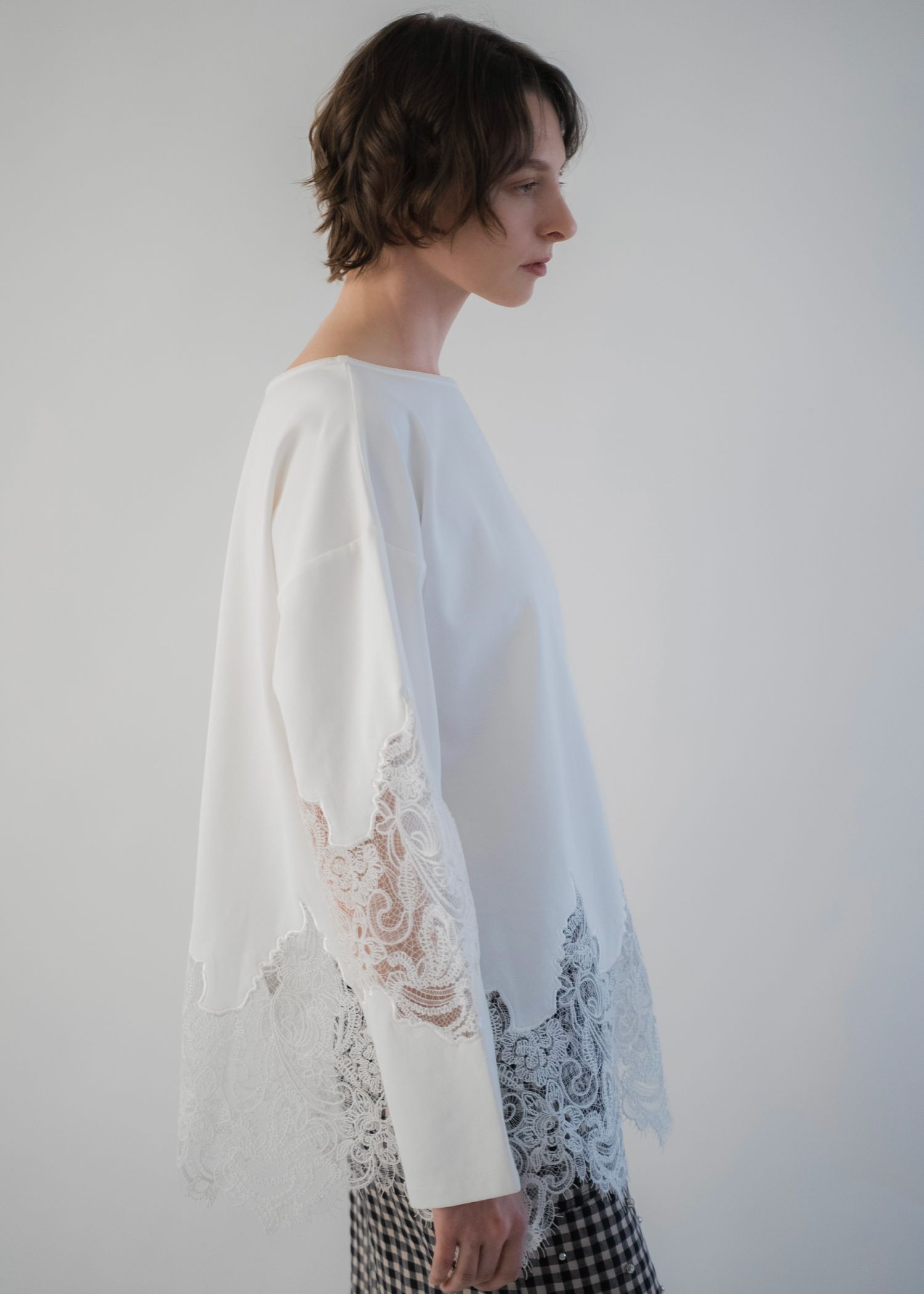 scallop lace sheer panel cut & sewn tops