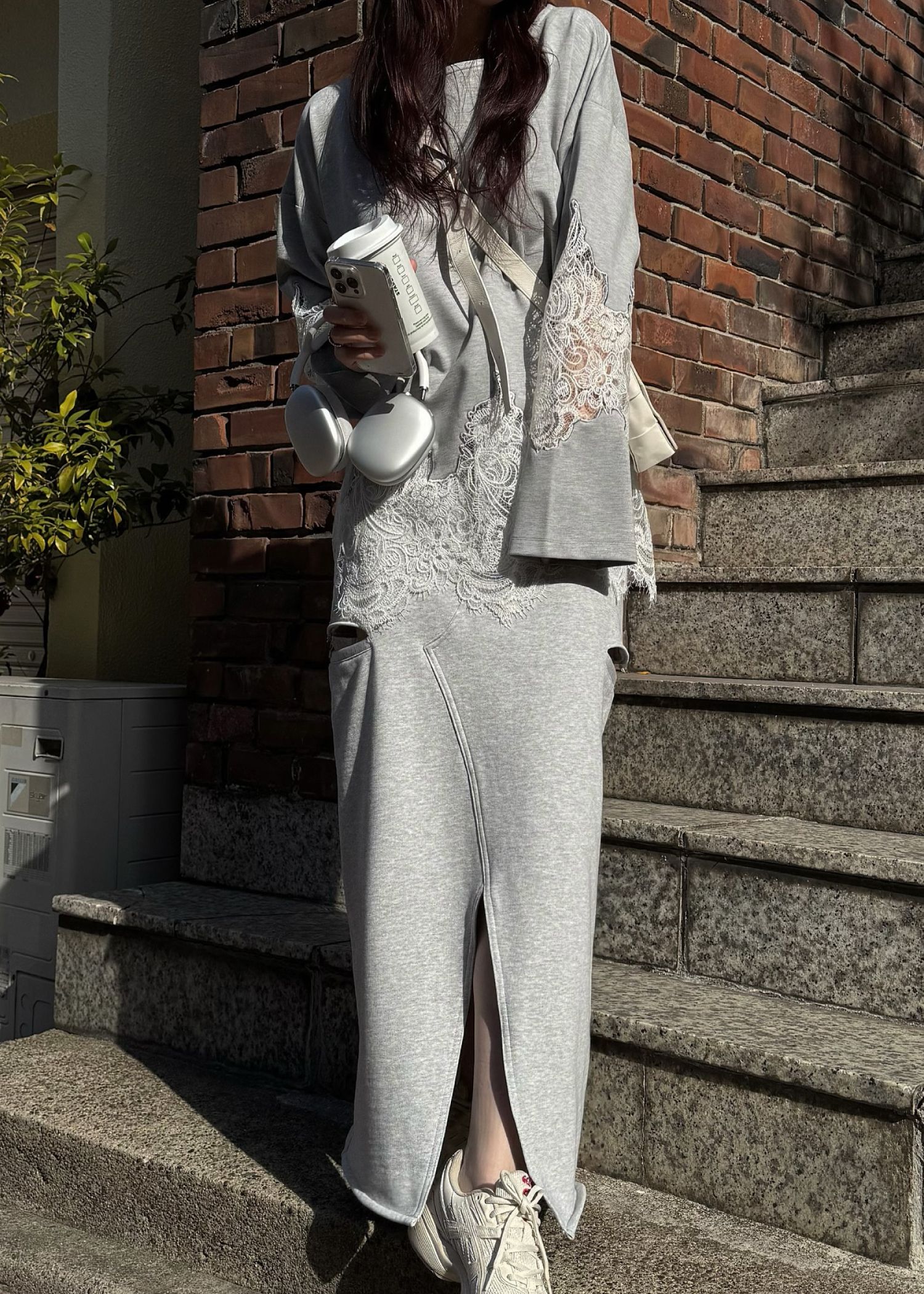 scallop lace sheer panel cut & sewn tops