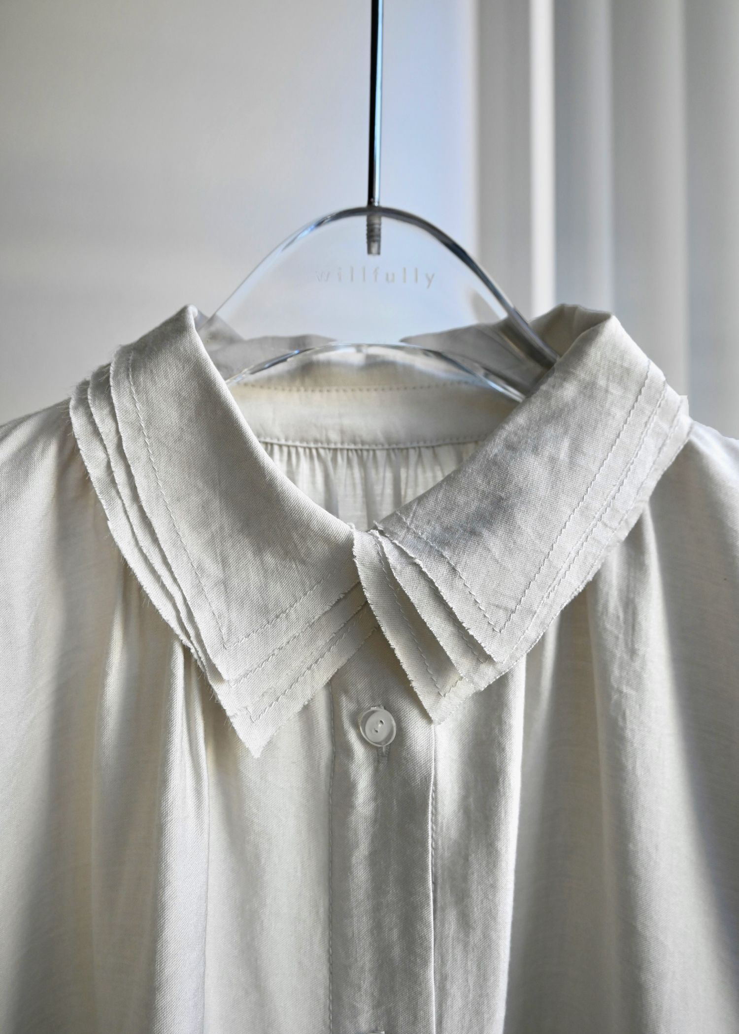 collar & cuffs triple layered over SH