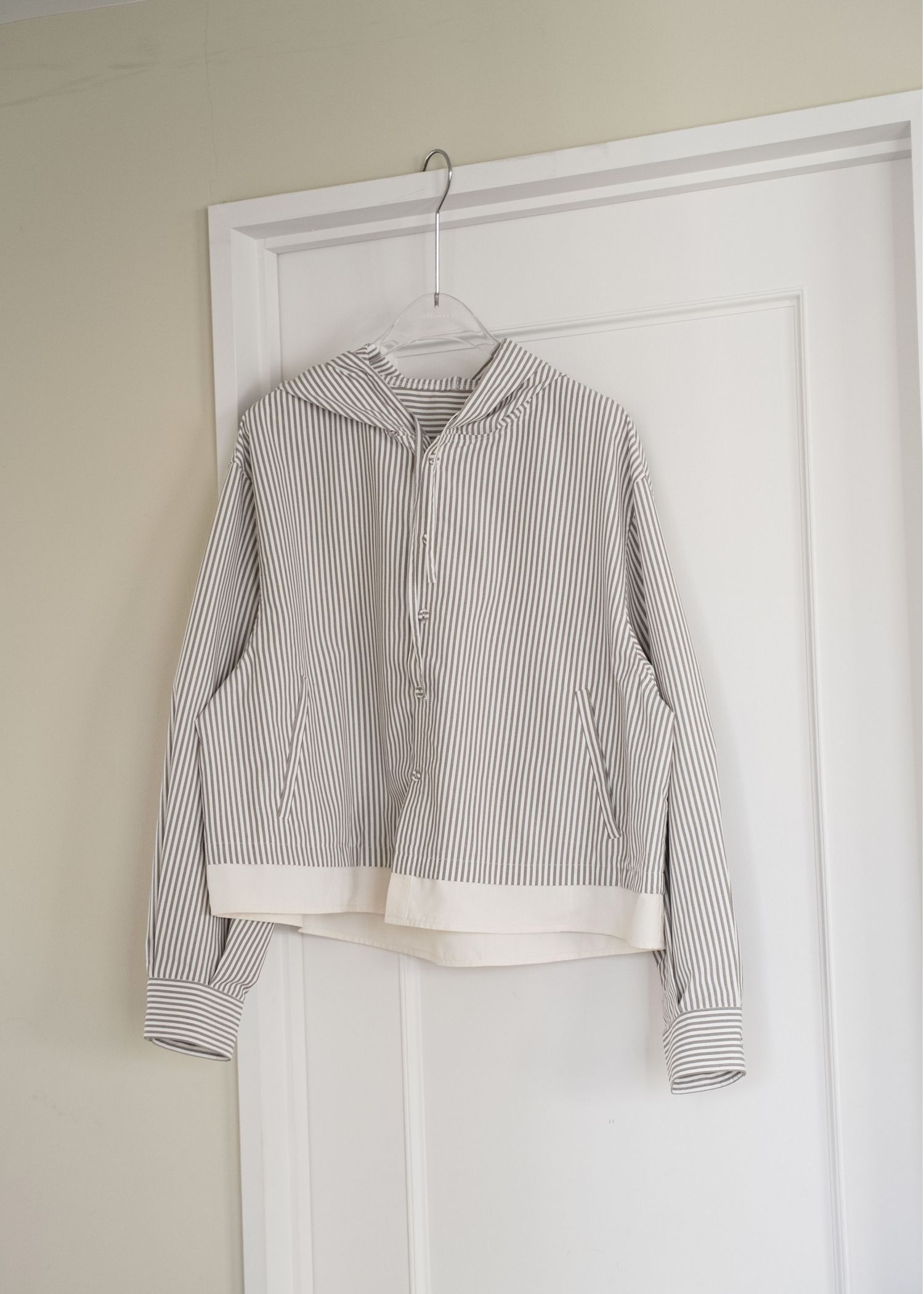 UV cut layered hem shirt hoodie tops