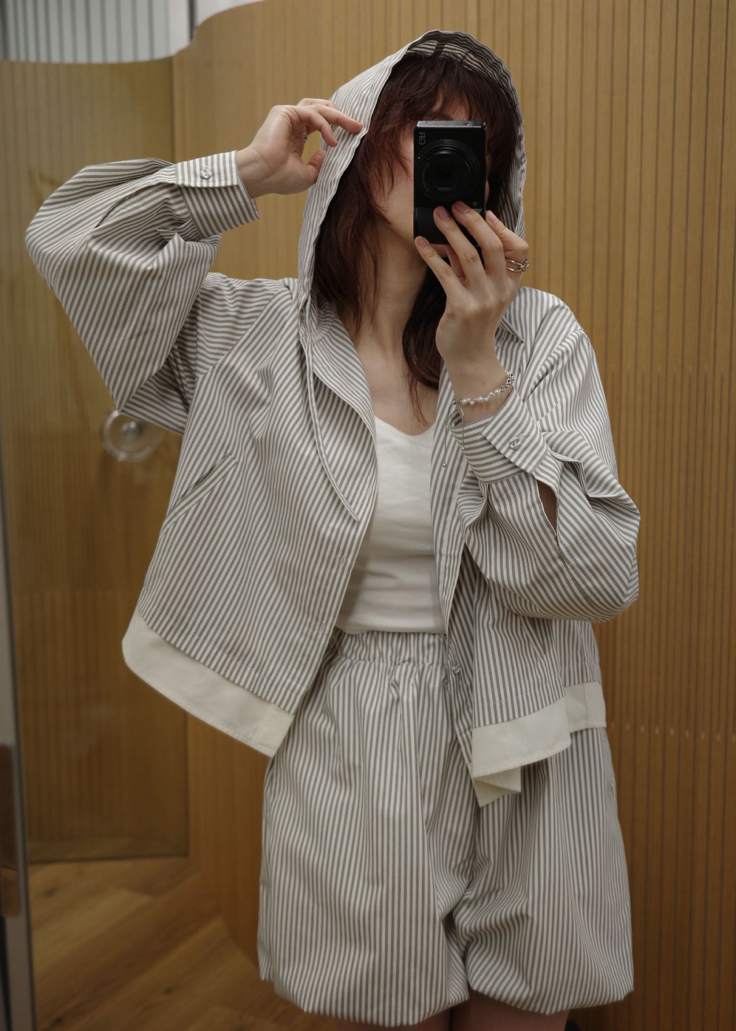 UV cut layered hem shirt hoodie tops