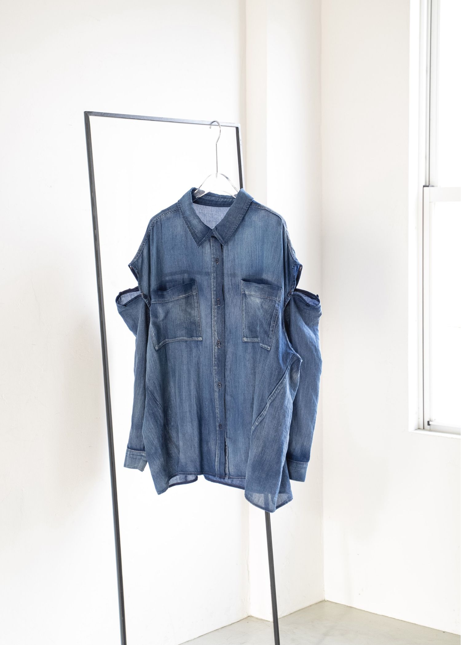 indigo gauze open shoulder oversize SH