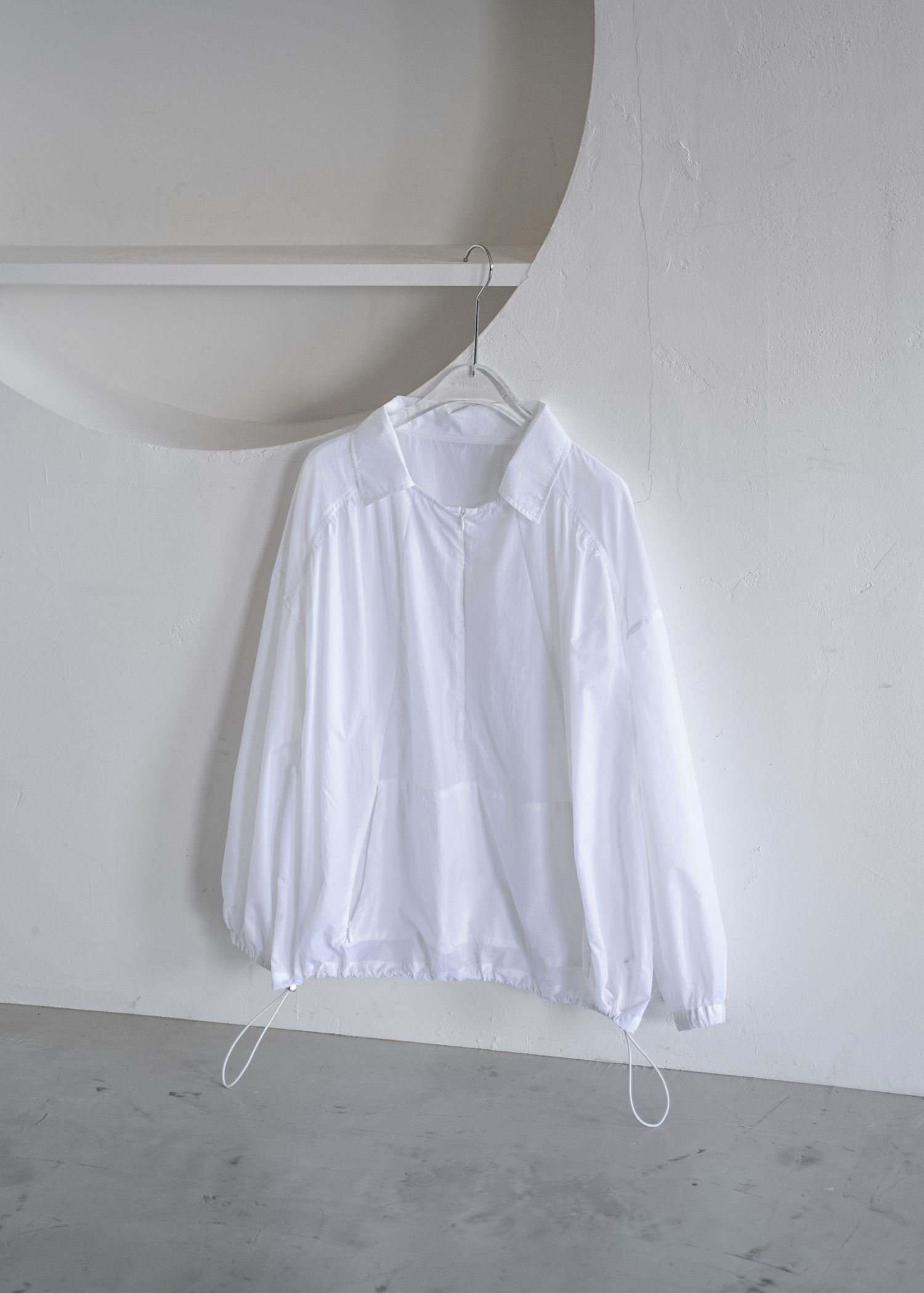 water repellent & UV cut half zip sheer tops