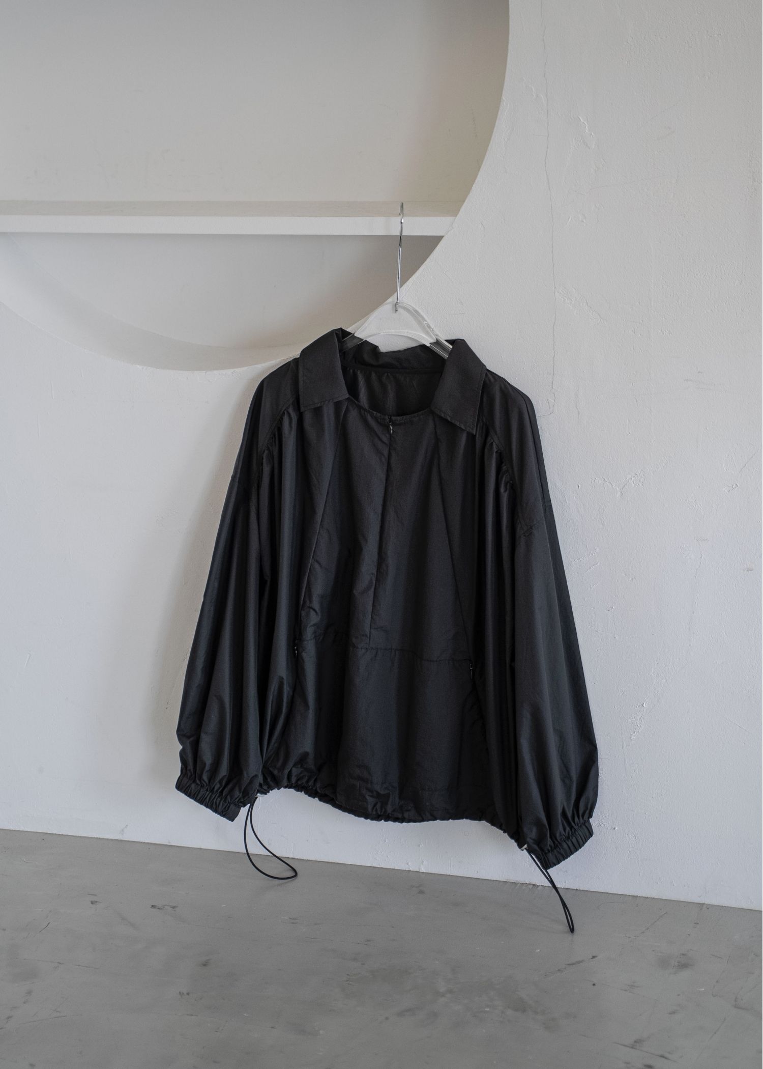 water repellent & UV cut half zip sheer tops