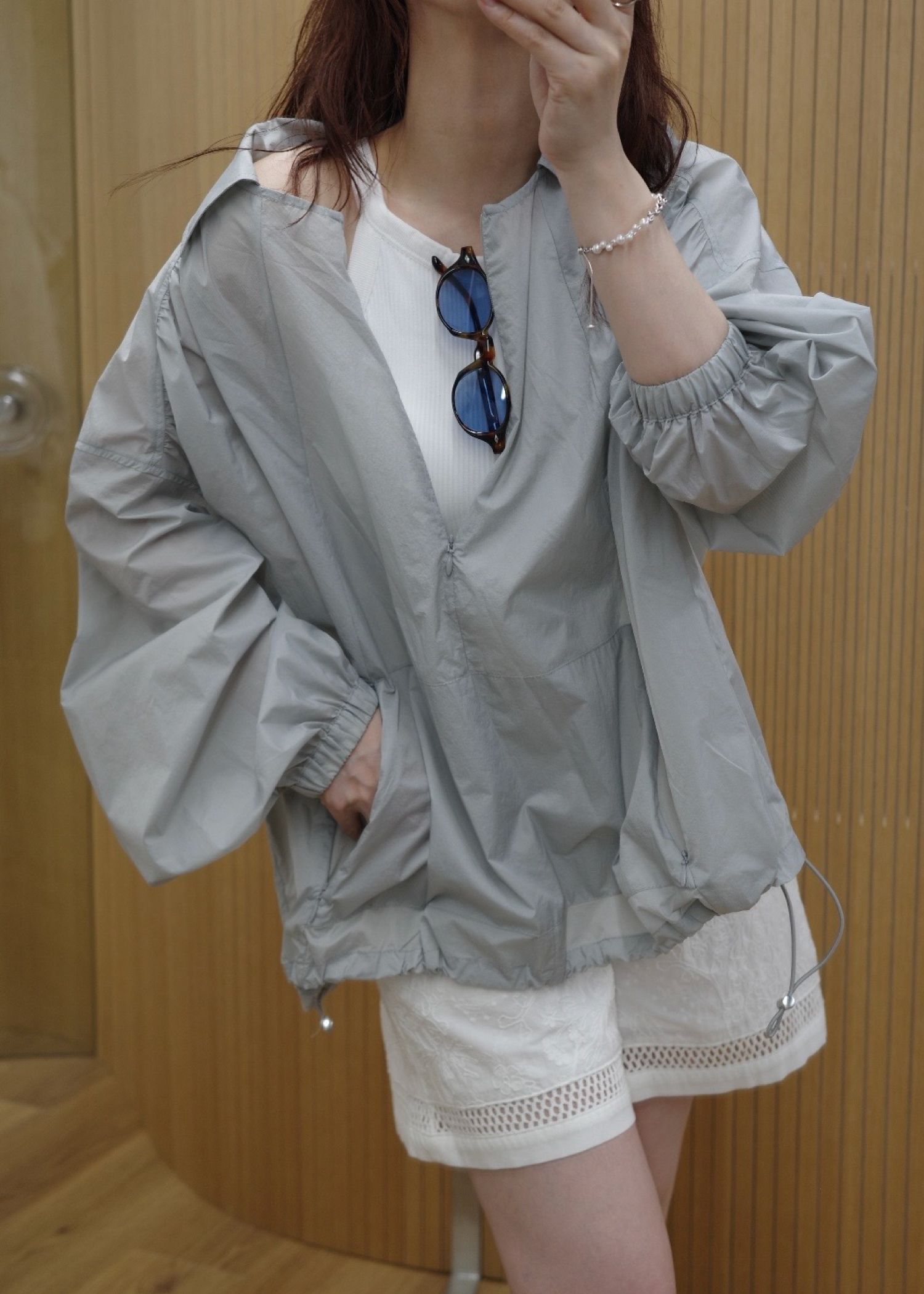 water repellent & UV cut half zip sheer tops